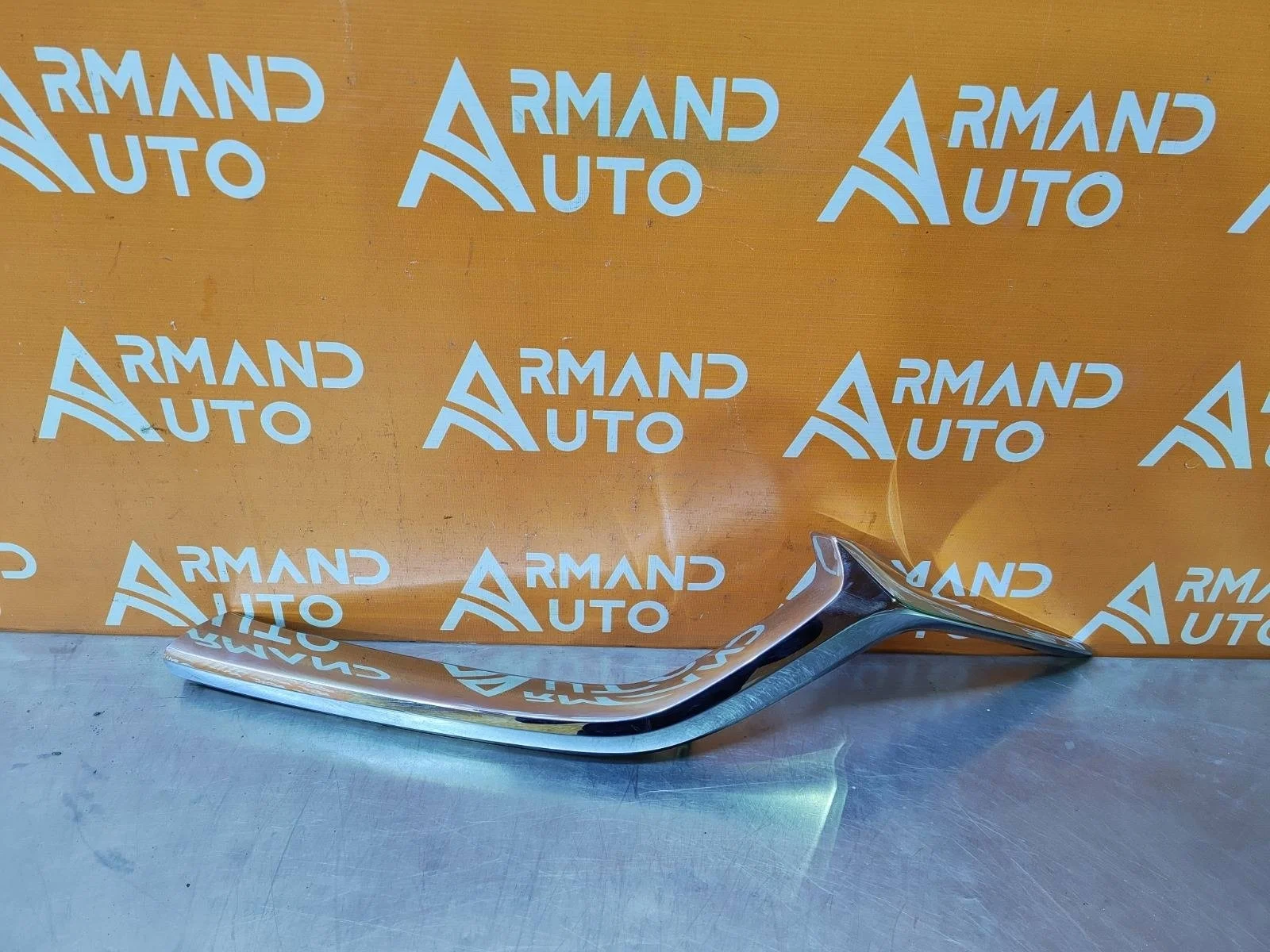 Накладка решетки радиатора Mazda CX-5 2017-нв