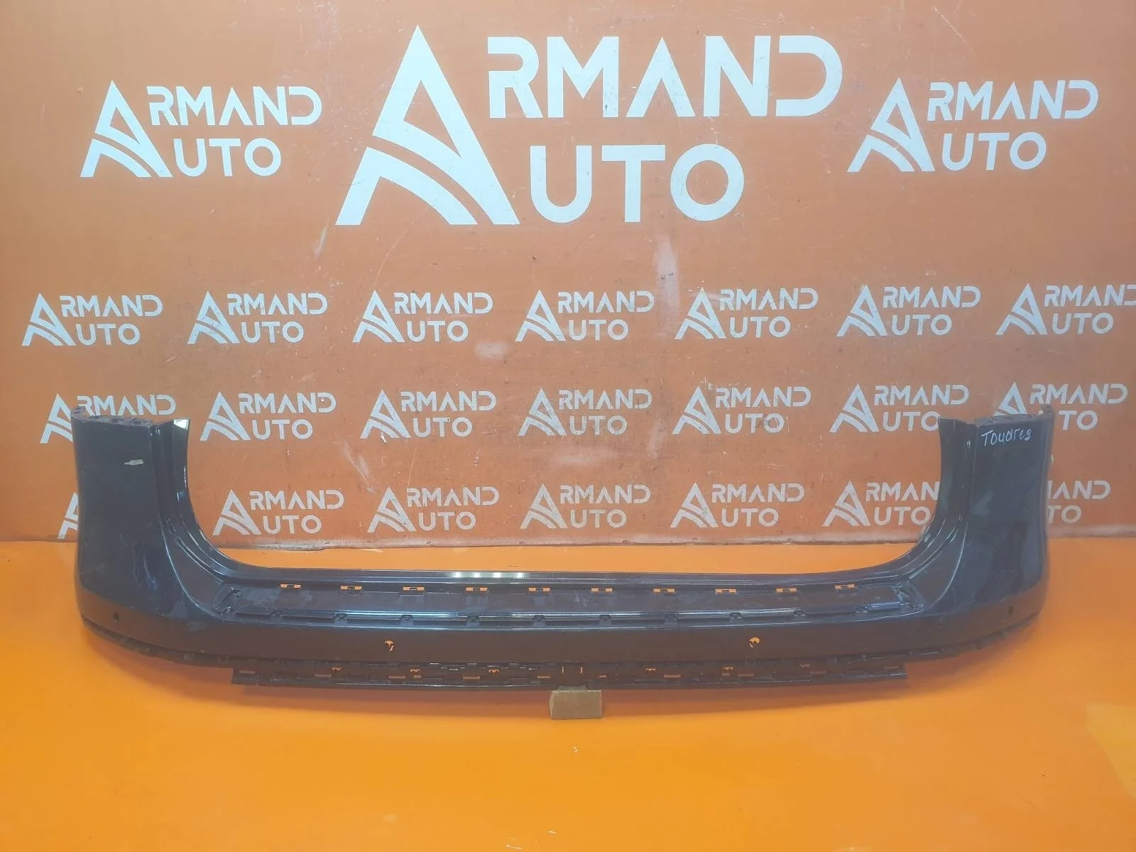 Бампер Volkswagen Touareg 2014-2018