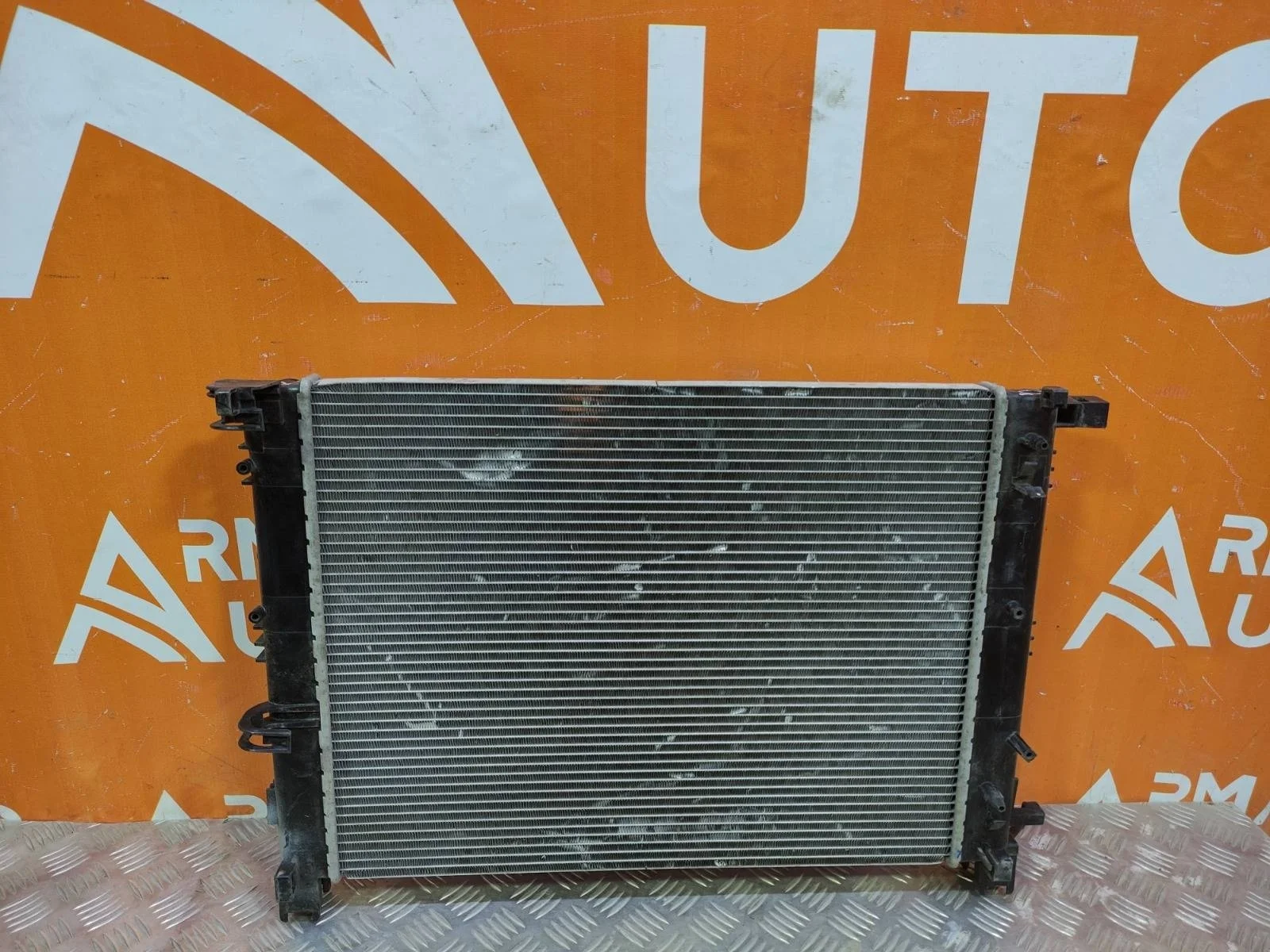 Радиатор двигателя (двс) Renault Arkana 2019-нв