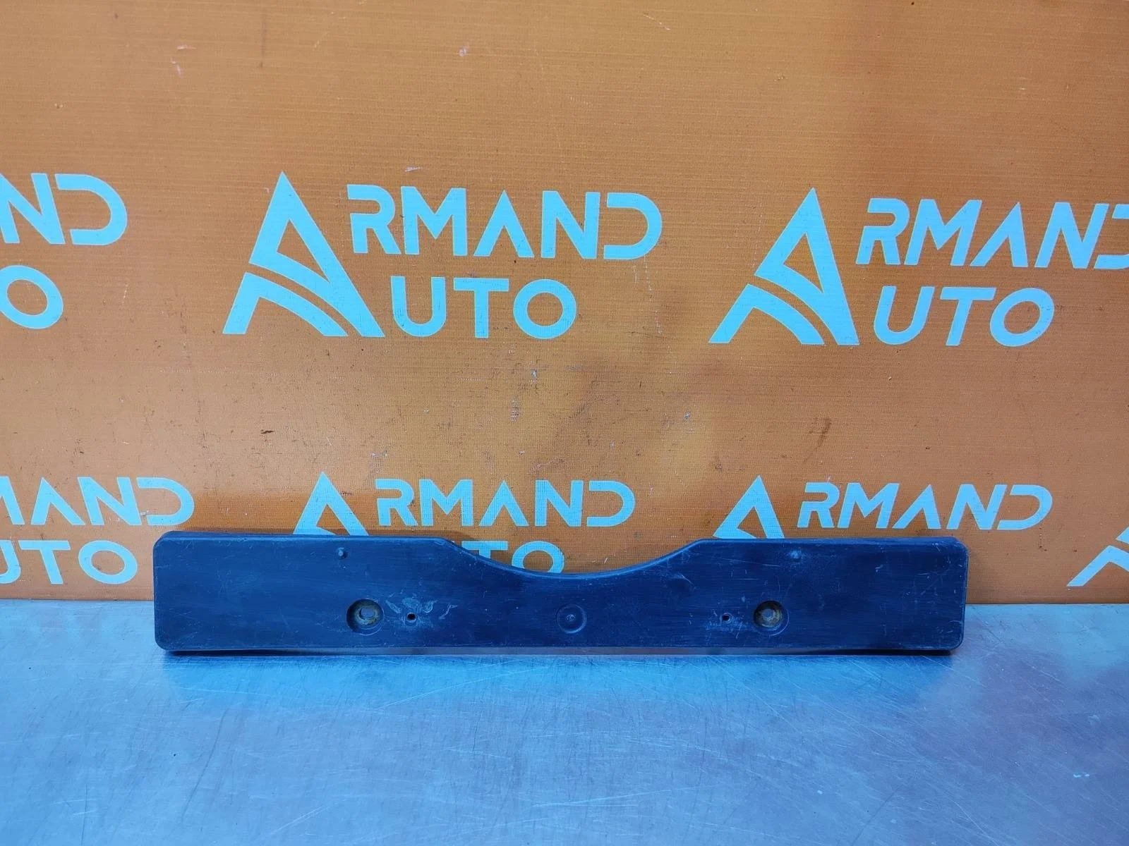 Площадка под гос номер Toyota Camry 2014-2017 XV50