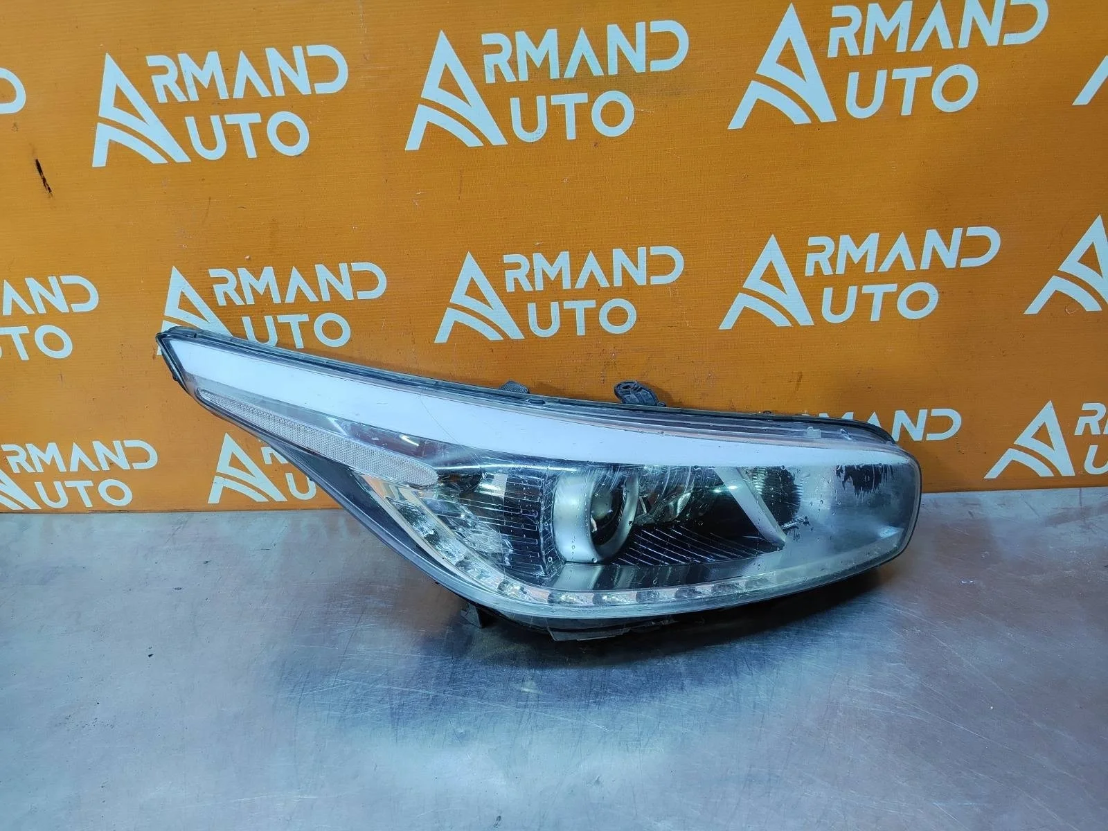 Фара Kia Ceed 2012-2018 JD