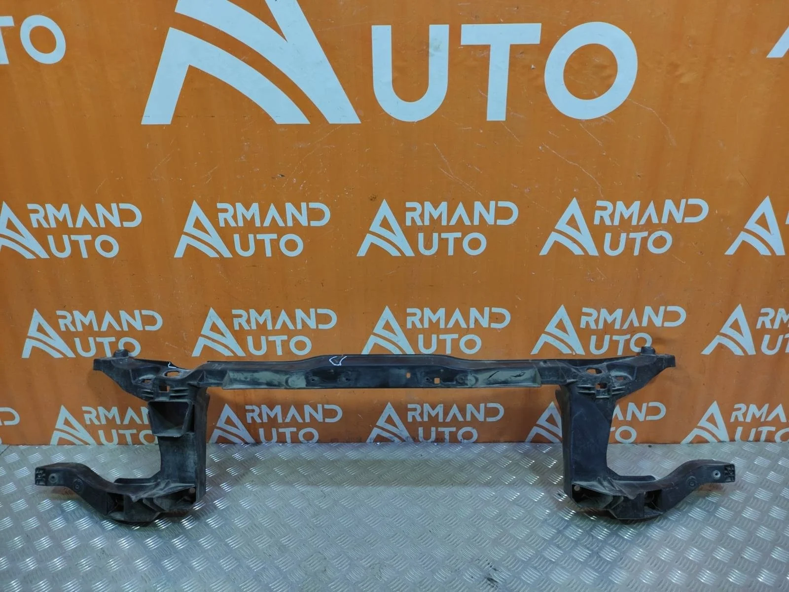 Панель передняя (суппорт радиатора) Mercedes V-Class 2014-нв W447