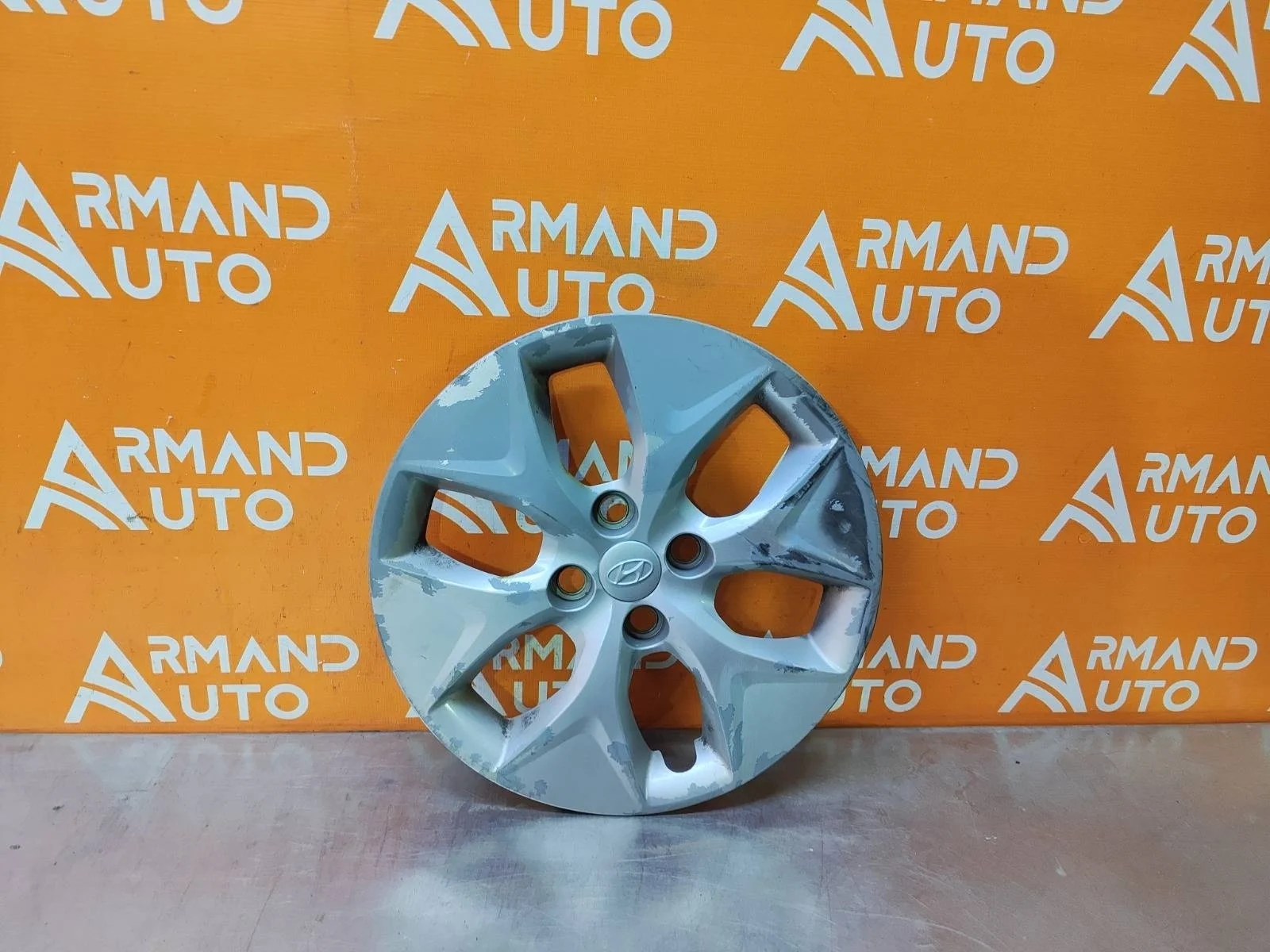 Колпак Hyundai Solaris 1