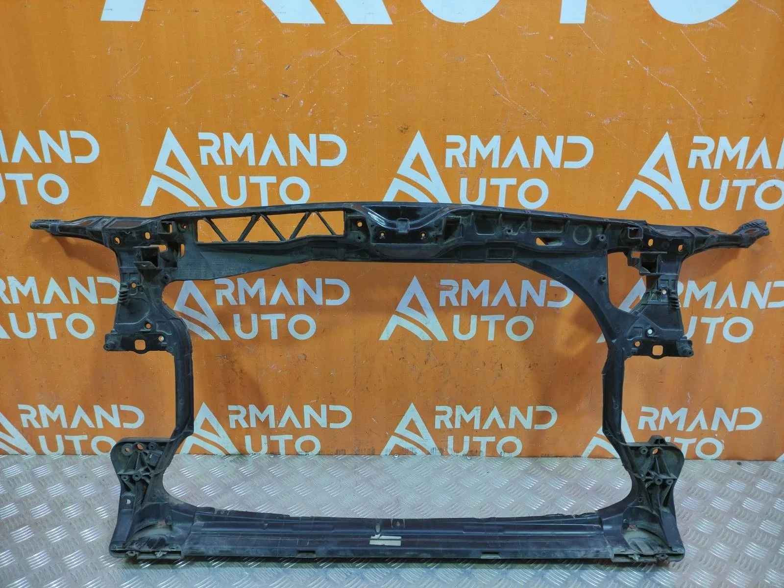 Панель передняя (суппорт радиатора) Audi A6 2011-2018 4 C7