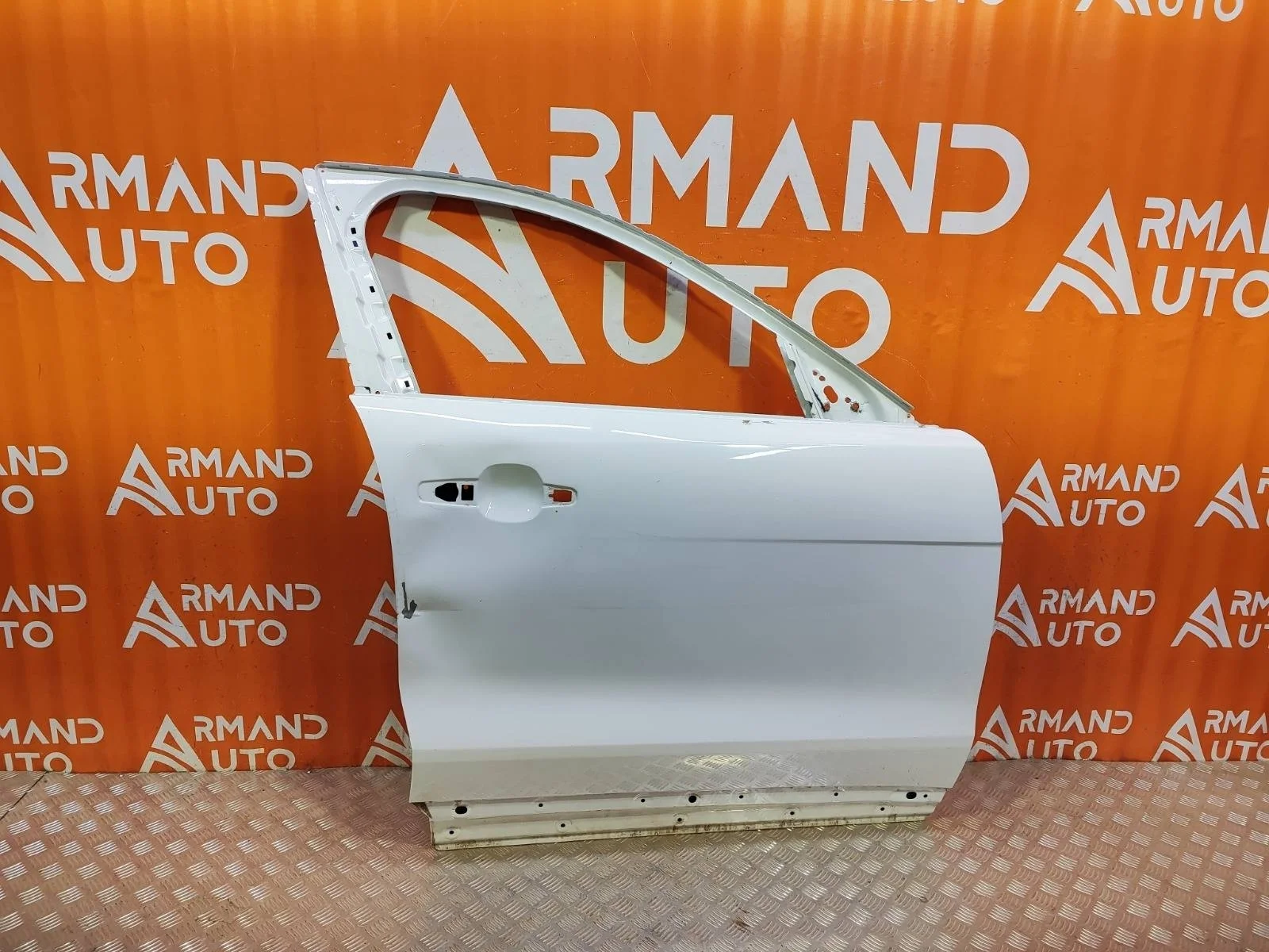 Дверь Jaguar F-Pace 2016-нв