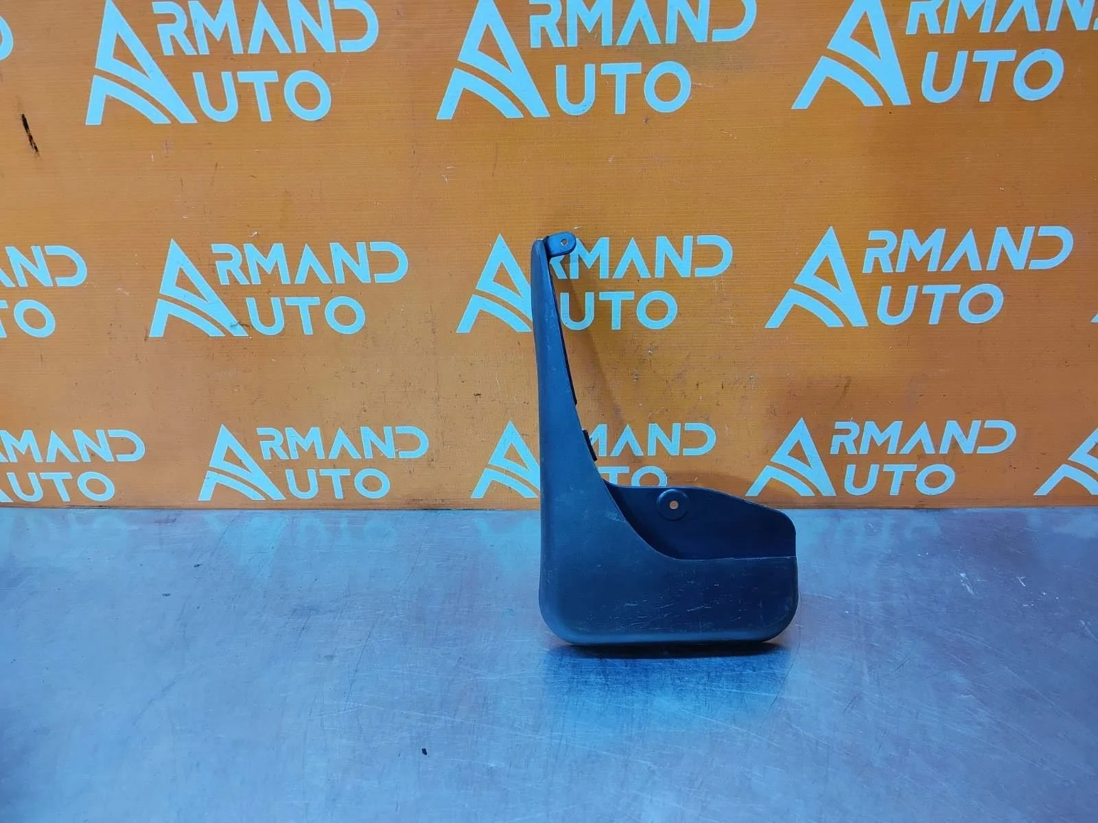 Брызговик Ford Focus 2005-2011