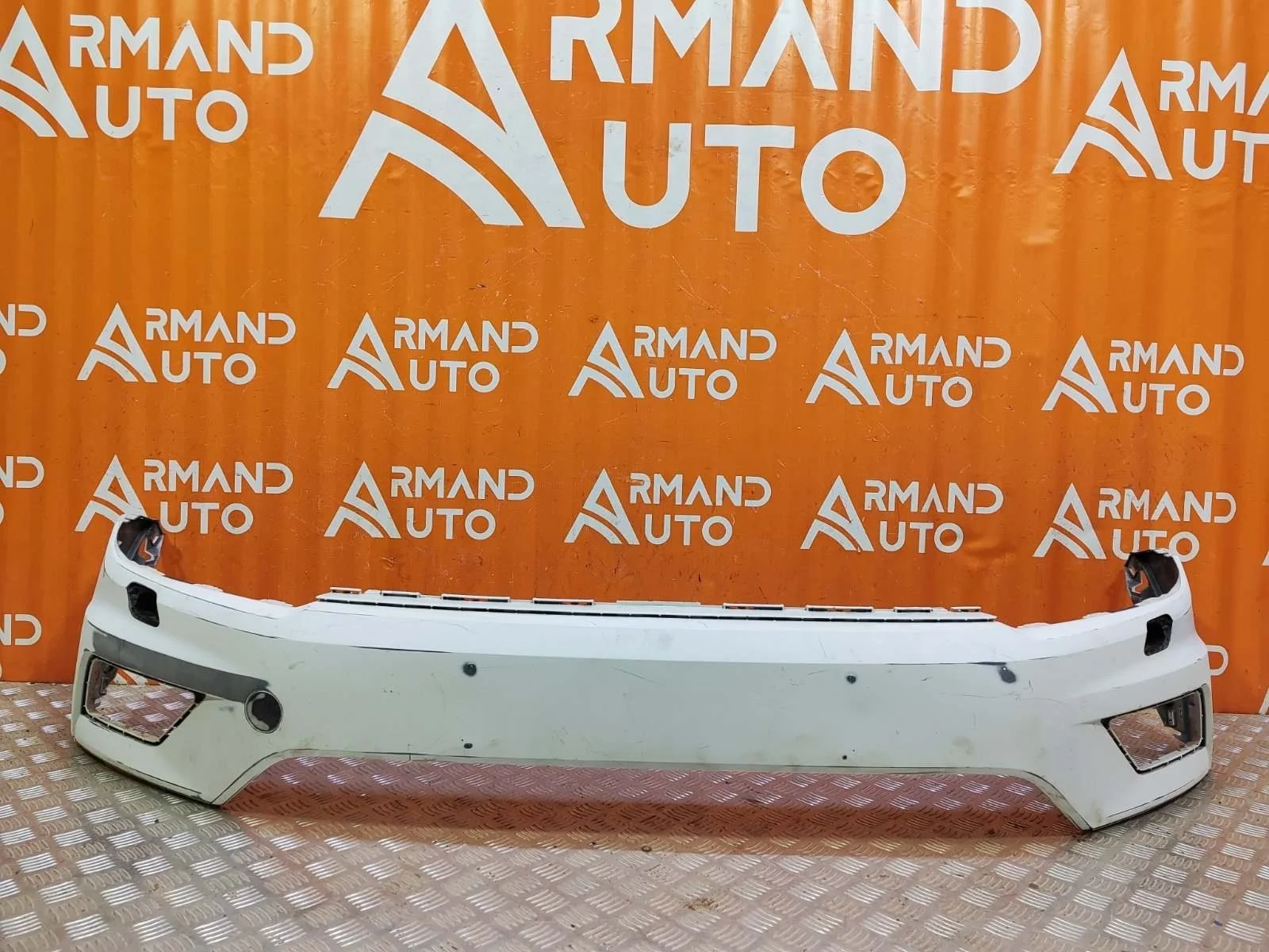 Бампер Volkswagen Tiguan 2016-2020