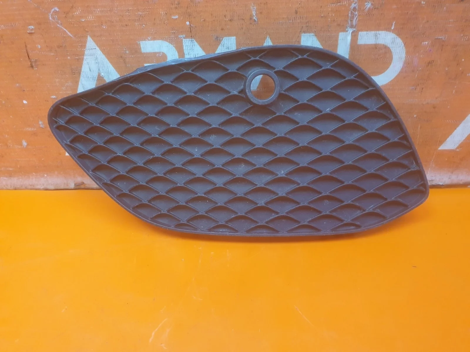 Решетка бампера Mercedes GLC-Class 2015-2019 X253