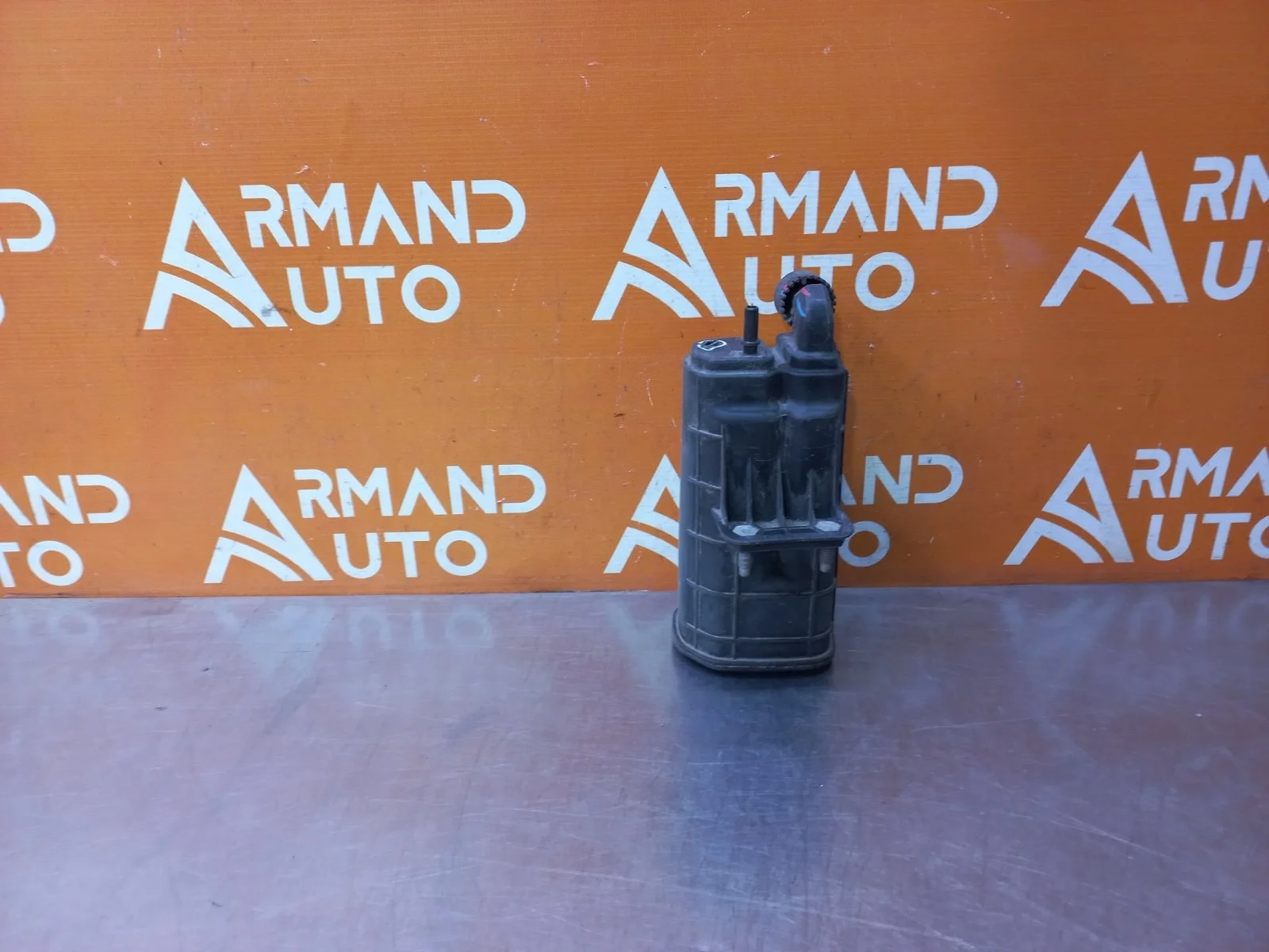 Адсорбер топливных паров Renault Duster 2015-2021