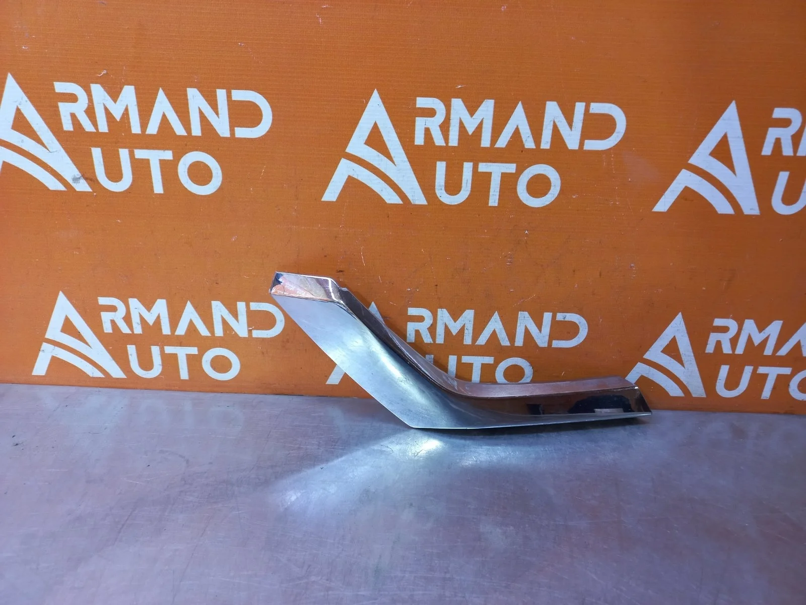 Накладка бампера нижняя Mitsubishi Pajero sport 2015-2021 3