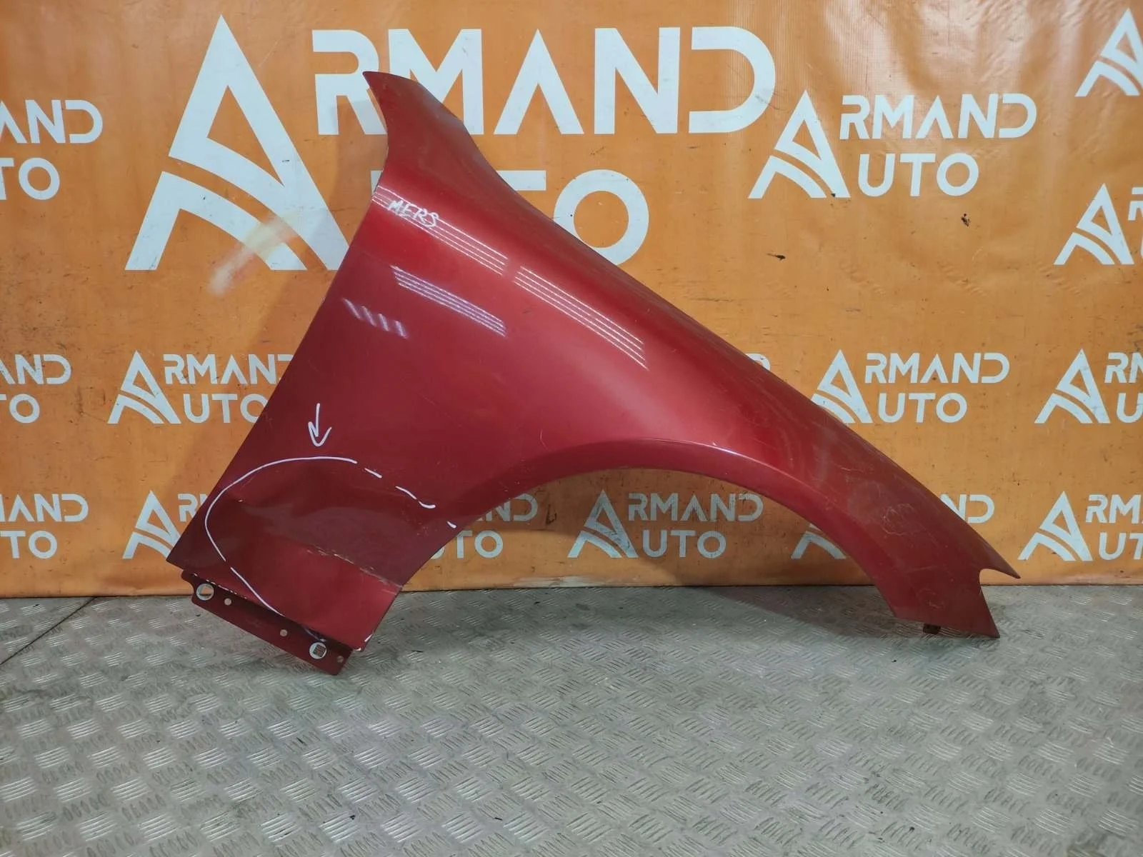 Крыло Mercedes -Class 2016-нв C238