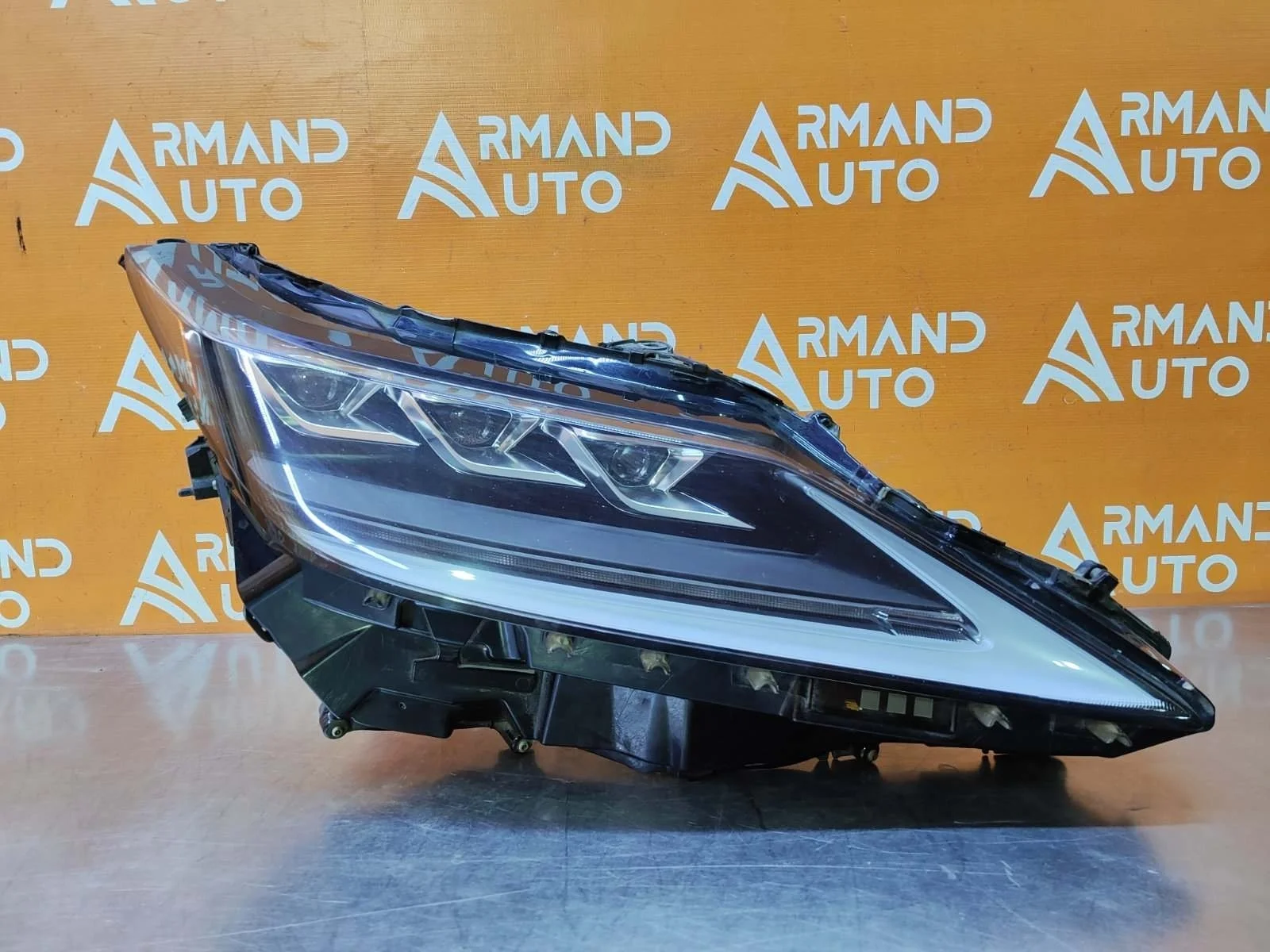 Фара Lexus RX 2019-нв 4