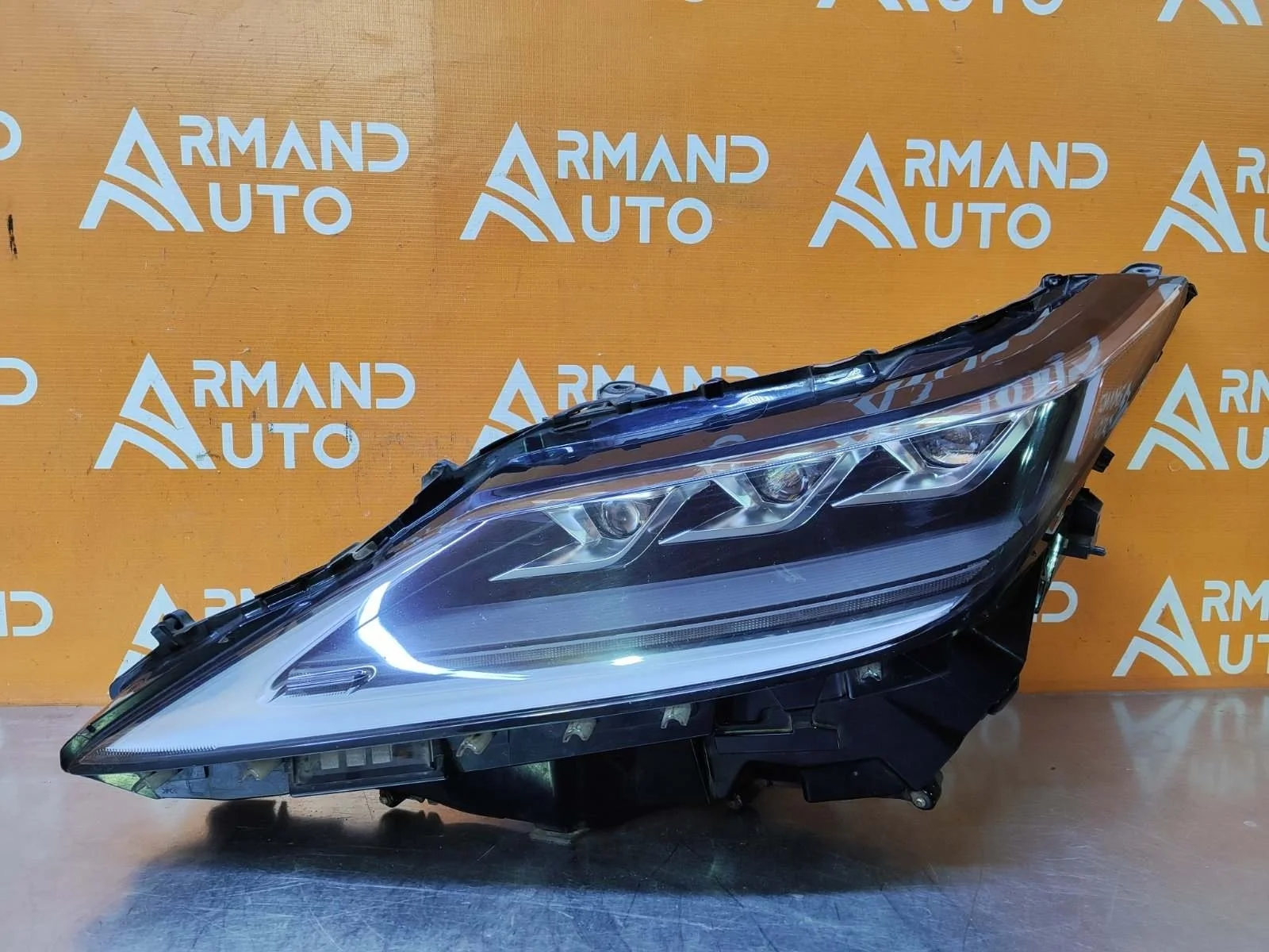 Фара Lexus RX 2019-нв 4