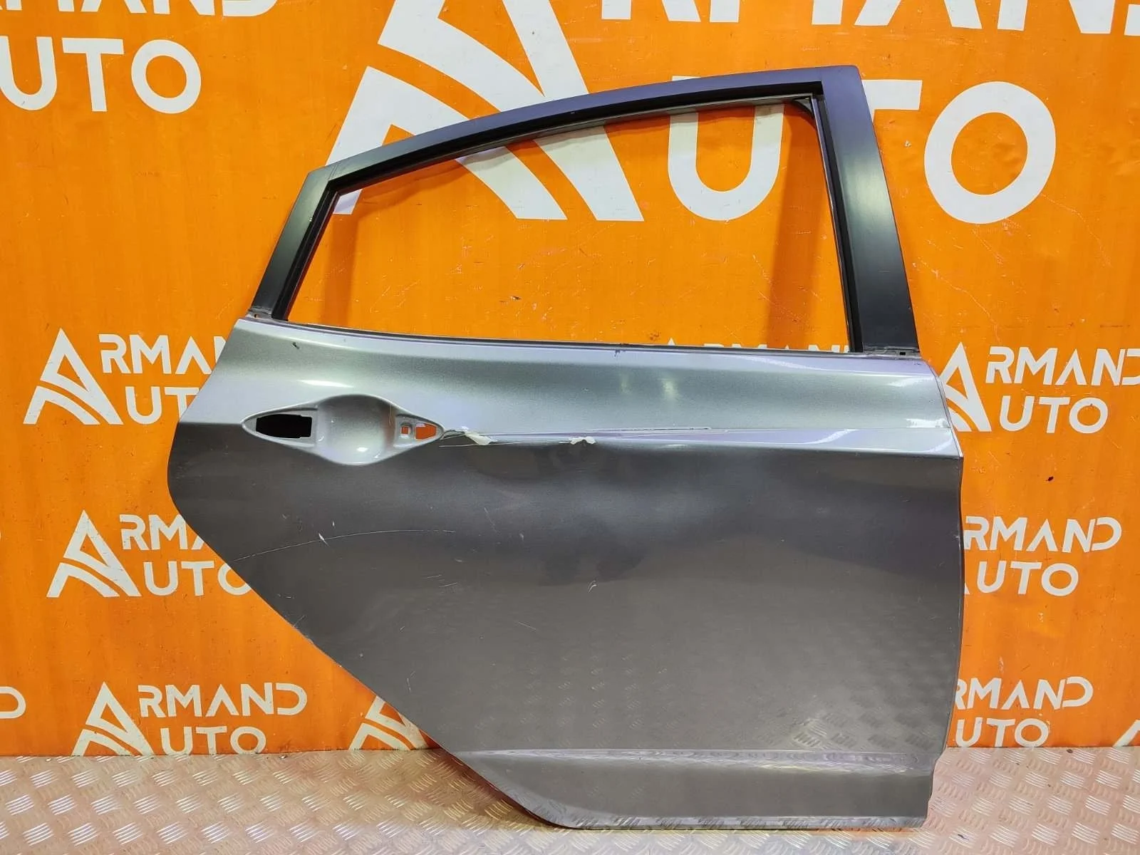 Дверь Hyundai Solaris 2010-2017