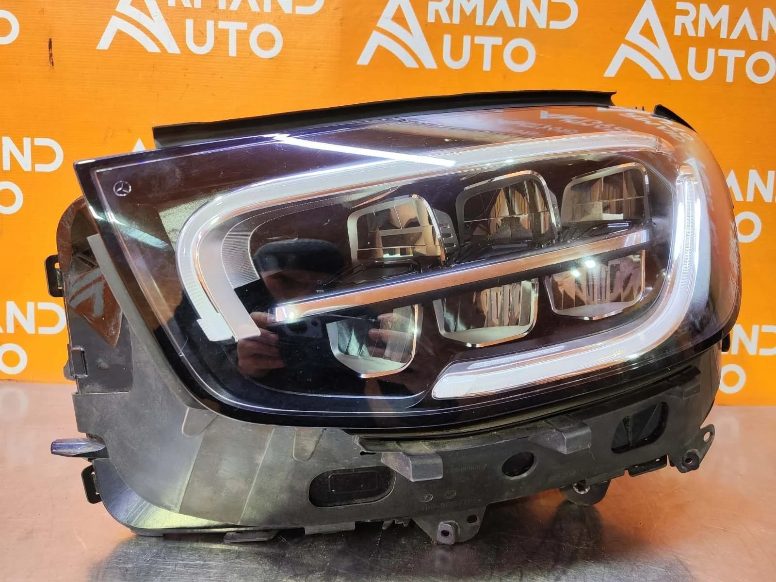 Фара Mercedes GLC-Class 2019-нв X253