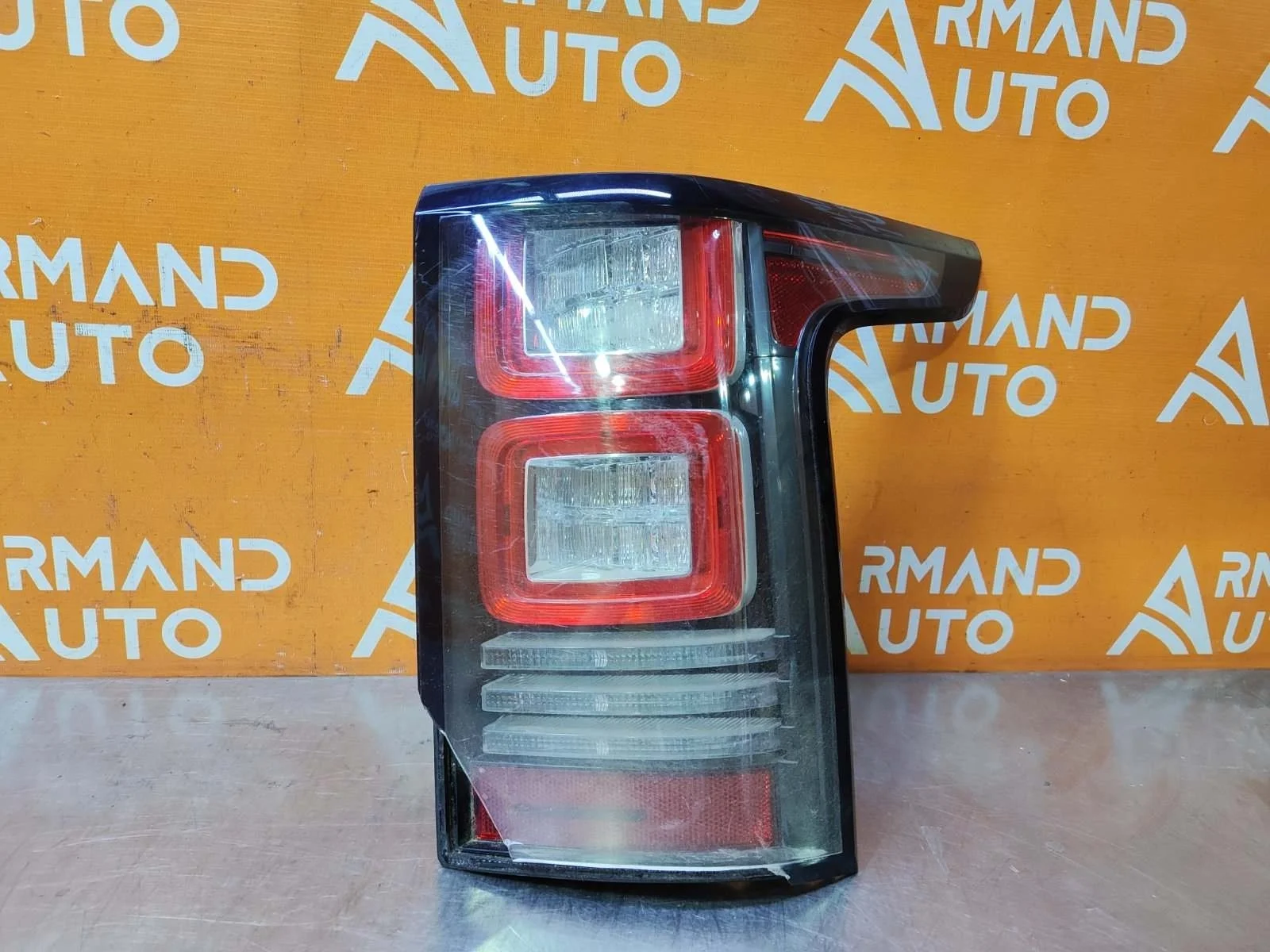 Фонарь Land Rover Range 2012-2017 4 L405