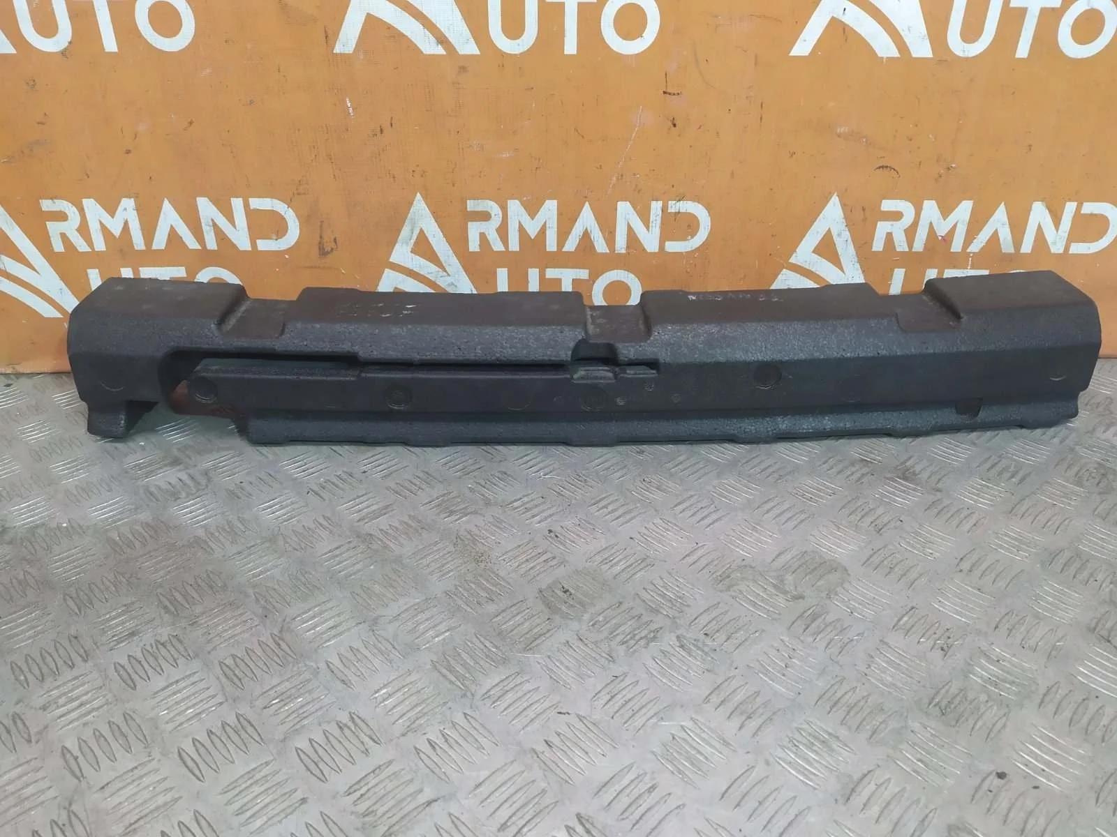 Абсорбер бампера Nissan Qashqai 2013-2019 j11