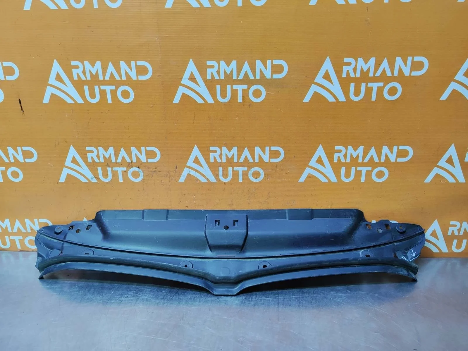 Кожух замка капота BMW 3 series 2018-нв G20 G21 G28