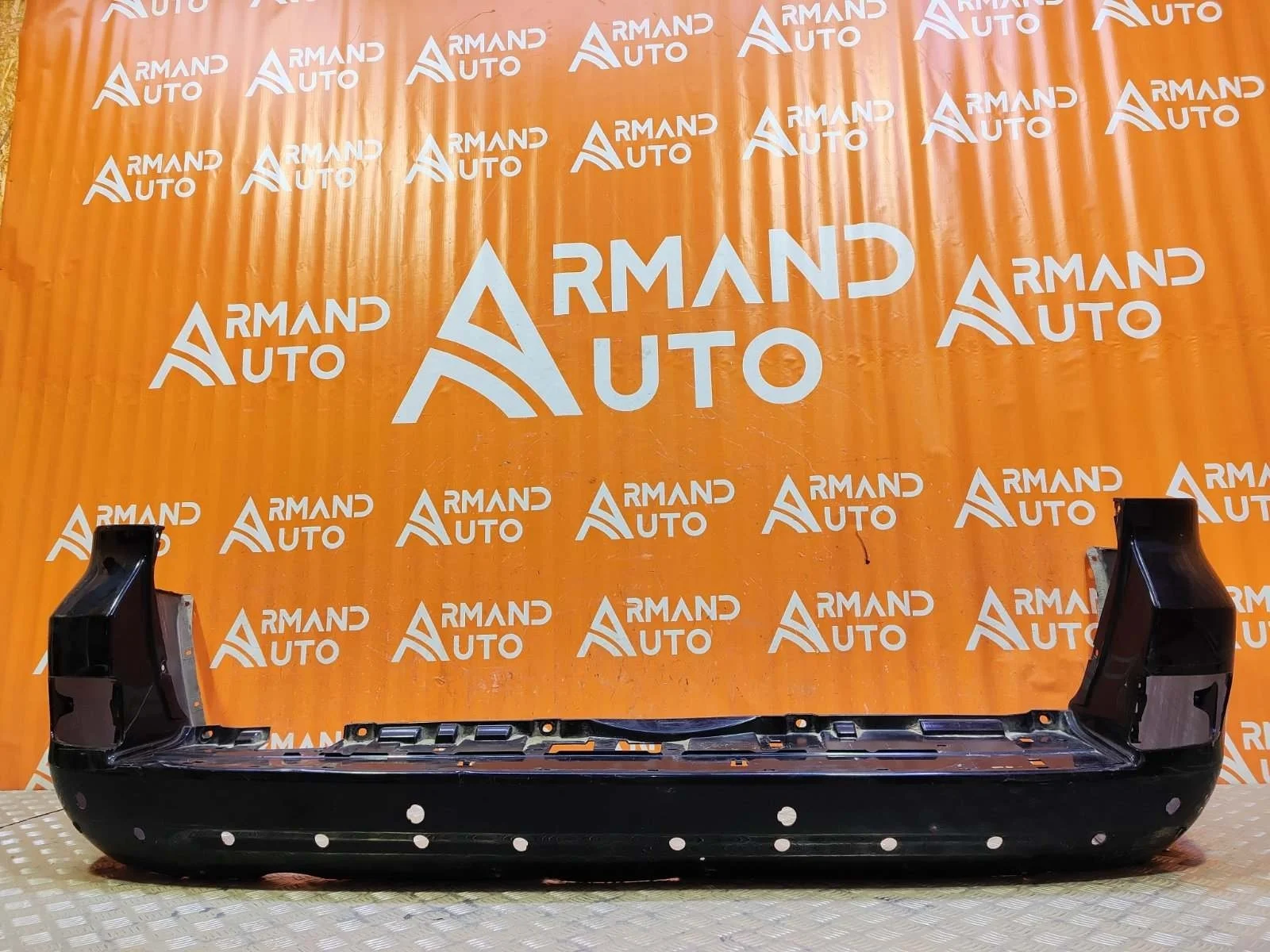 Бампер Toyota Land Cruiser 2015-2021 200