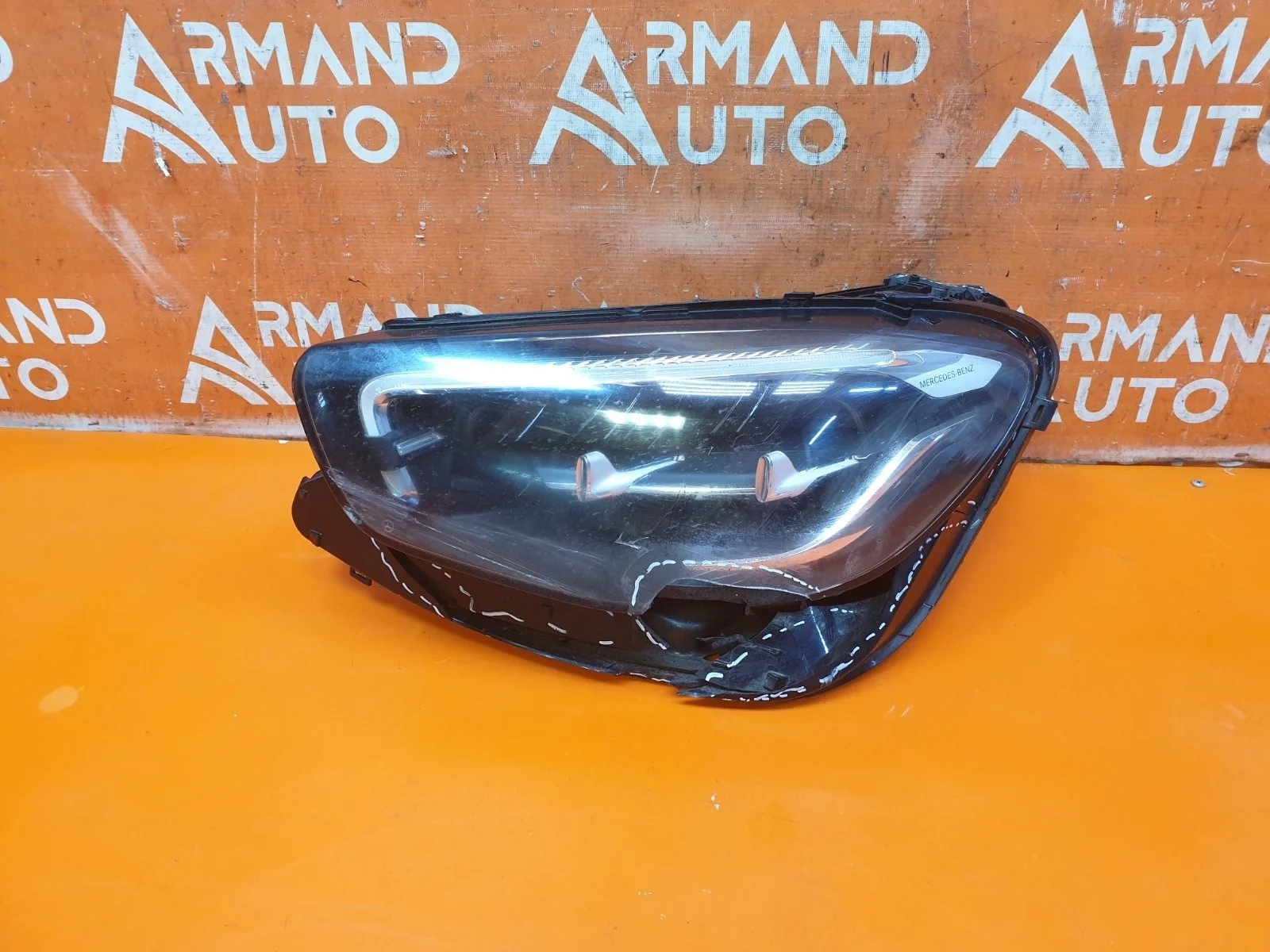 Фара Mercedes -Class 2020-нв W213, S213, C238