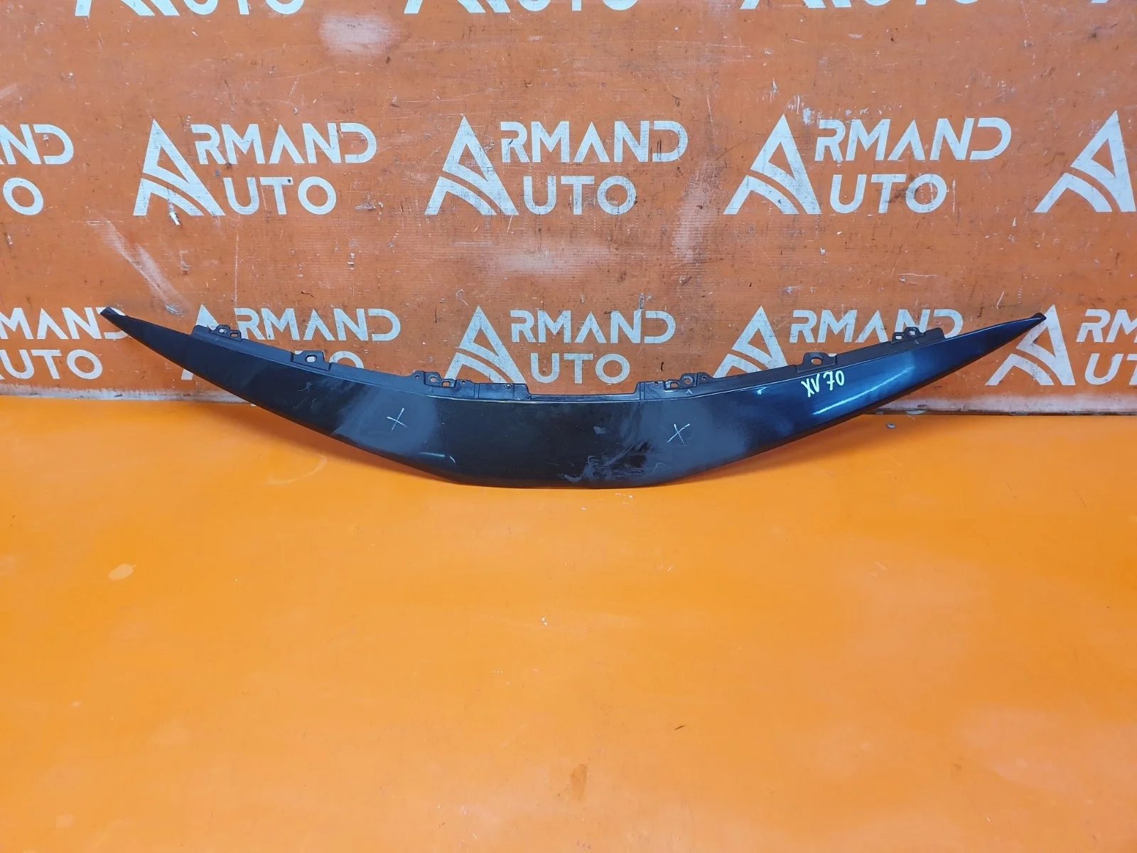 Накладка решетки радиатора Toyota Camry 2020-нв 8 XV70