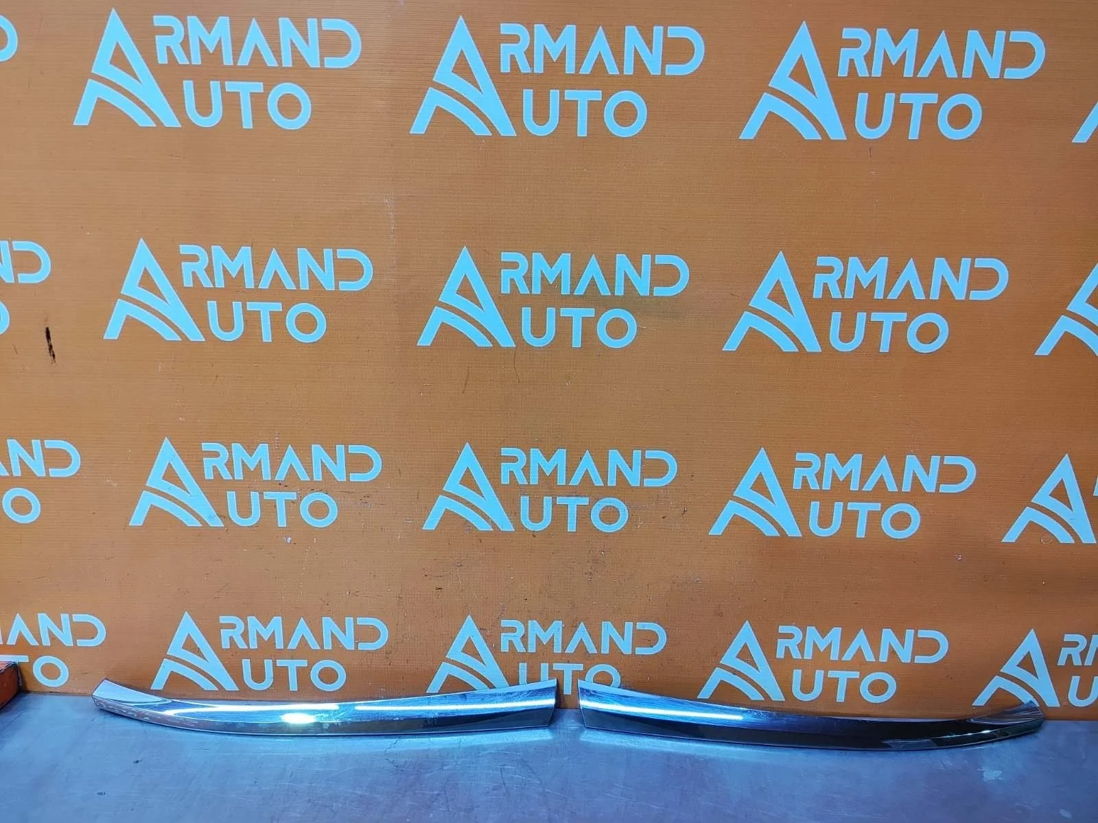 Накладка решетки радиатора Toyota Camry 2014-2018 7 XV50