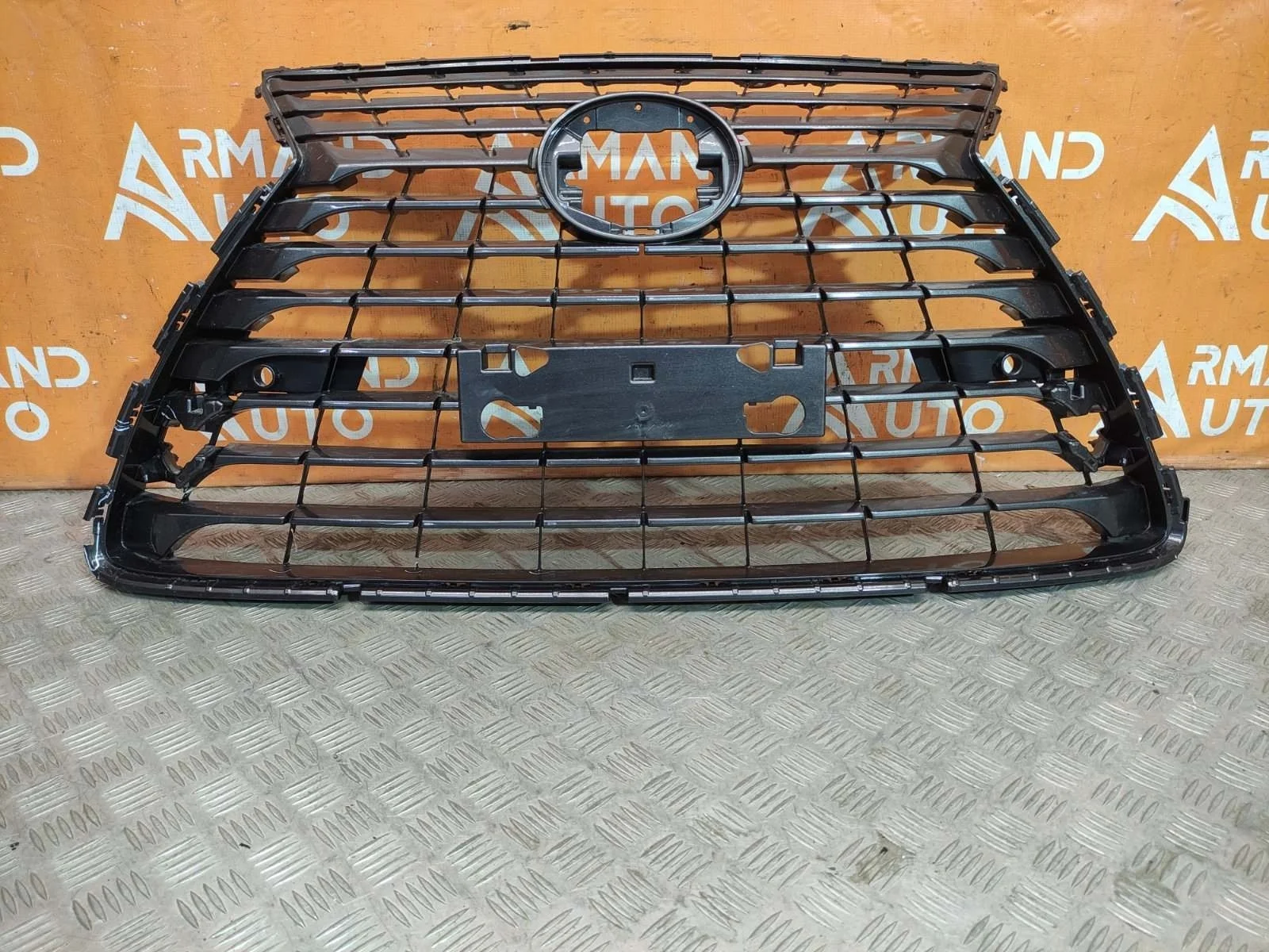 Решетка радиатора Lexus NX 2017-2021