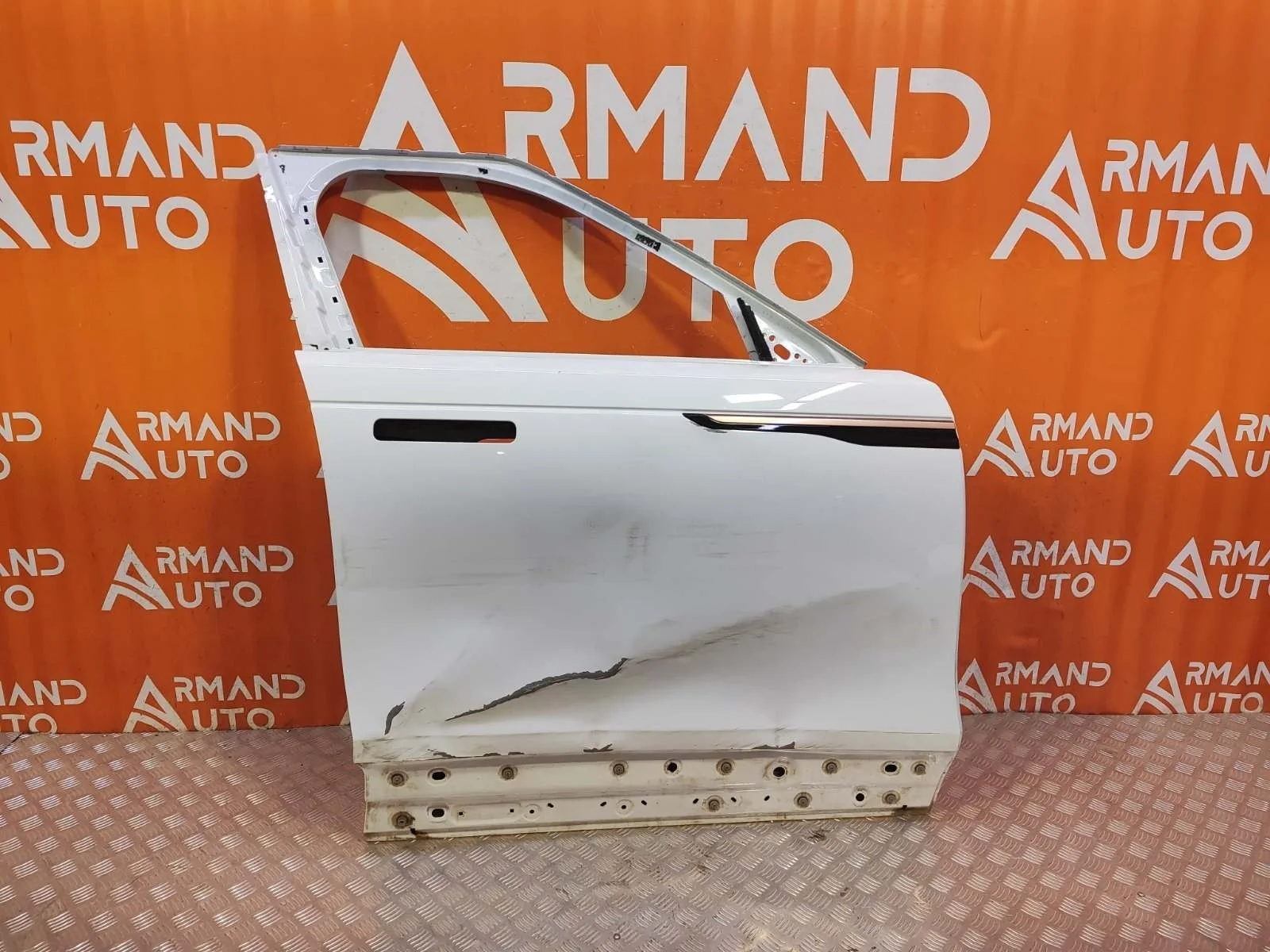 Дверь Land Rover Range Velar 2017-нв L560