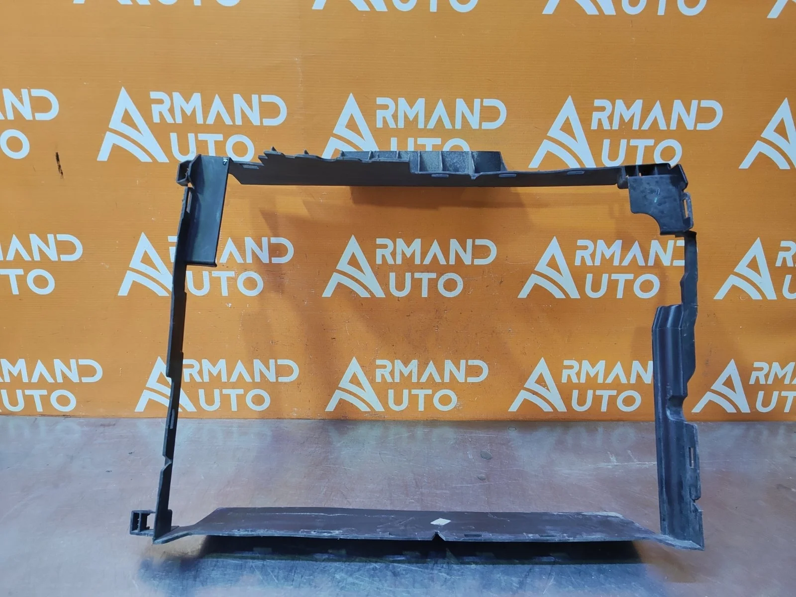 Дефлектор радиатора Renault Arkana 2019-нв