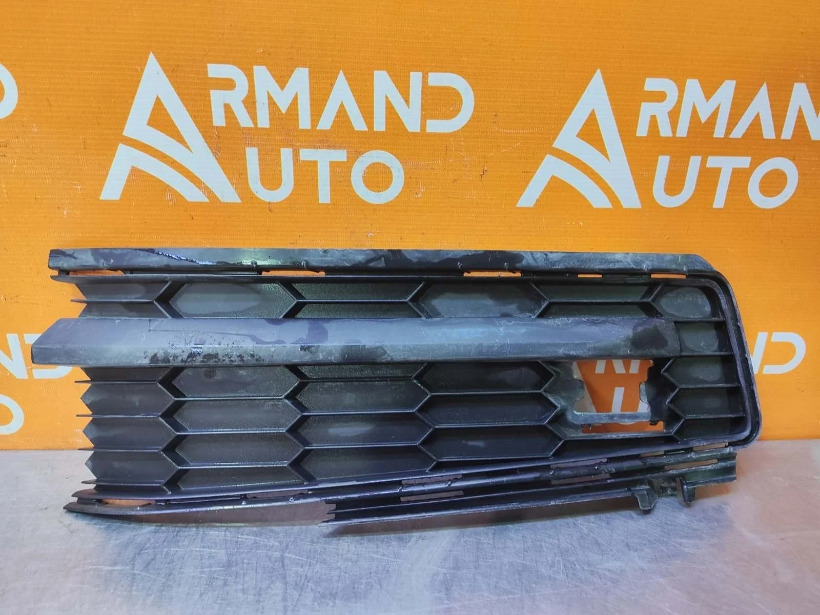 Решетка бампера Skoda Kodiaq 2016-2022