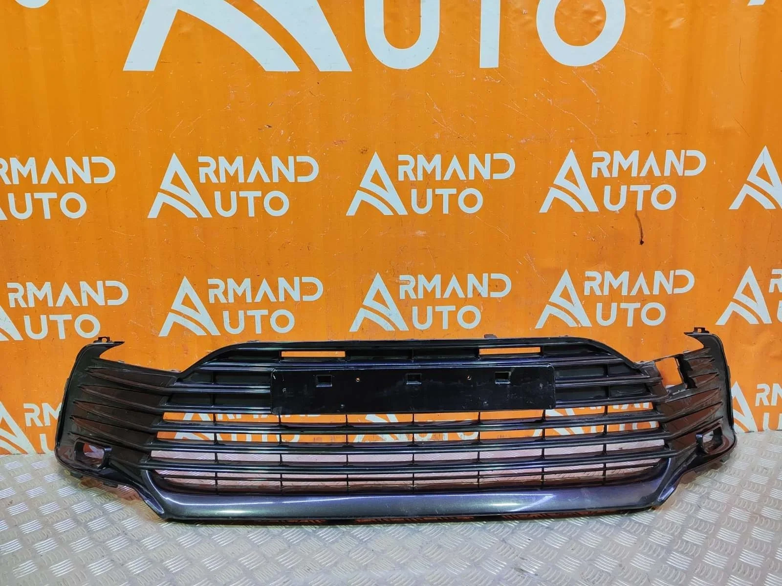 Решетка бампера Toyota Camry 2020-нв 8 XV70