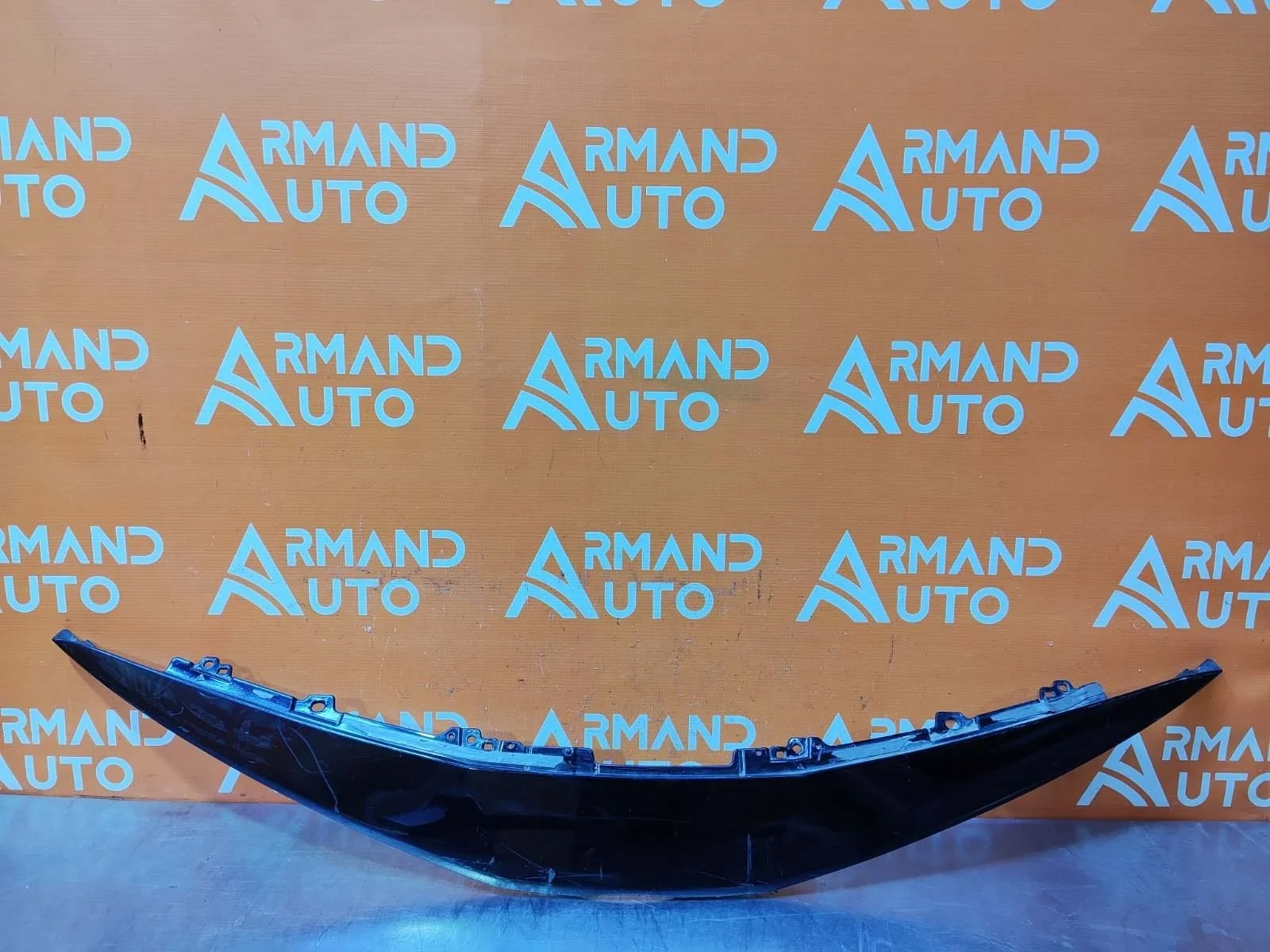 Накладка решетки радиатора Toyota Camry 2020-нв 8 XV70