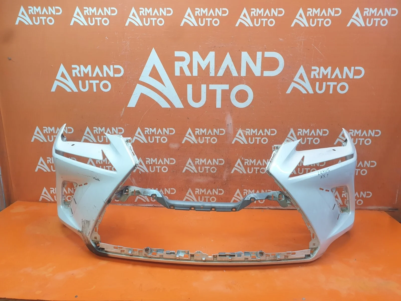 Бампер Lexus NX 2017-2021
