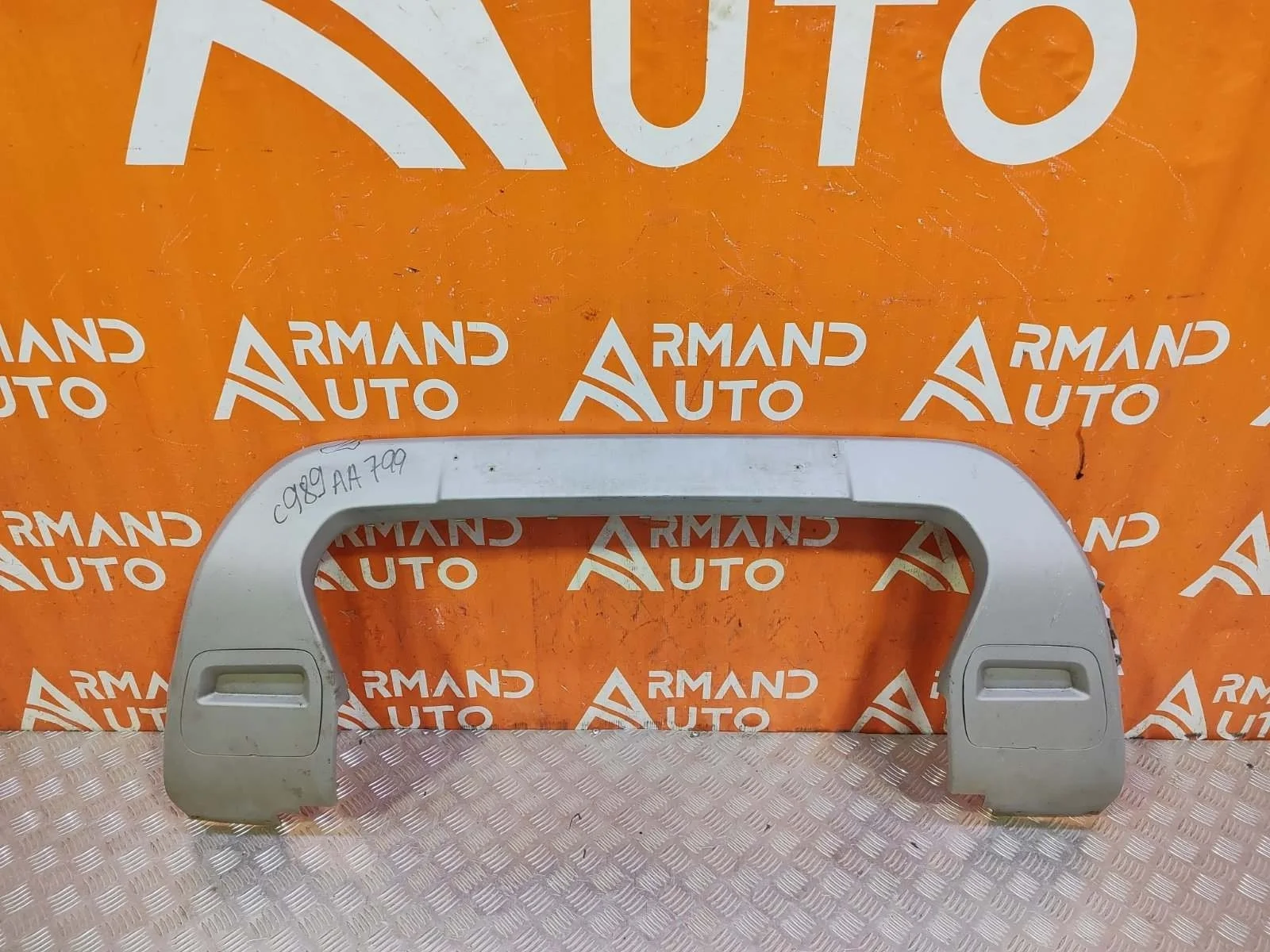 Накладка бампера Renault Duster 2021-нв