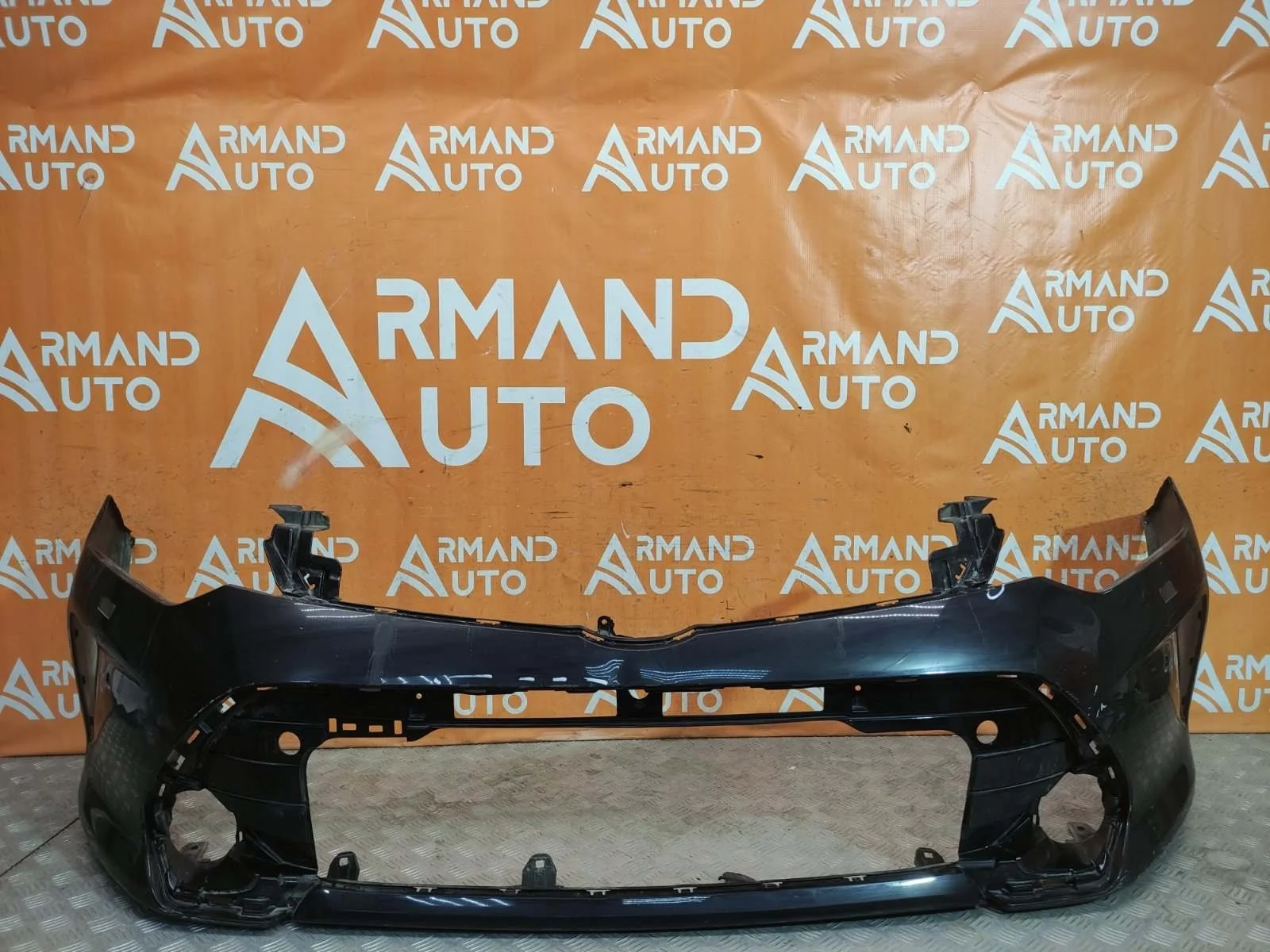 Бампер Toyota Camry 2014-2018 7 XV50