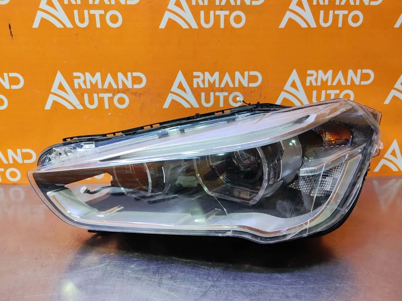 Фара BMW X1 2015-2019 F48