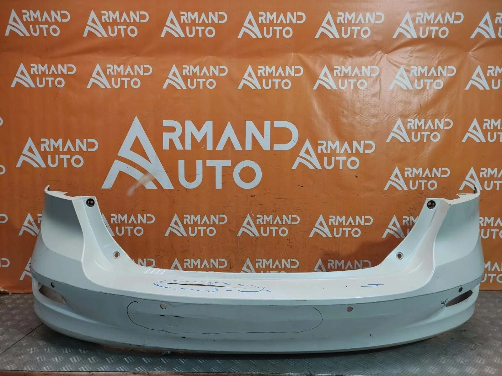 Бампер Toyota Venza 2012-2017