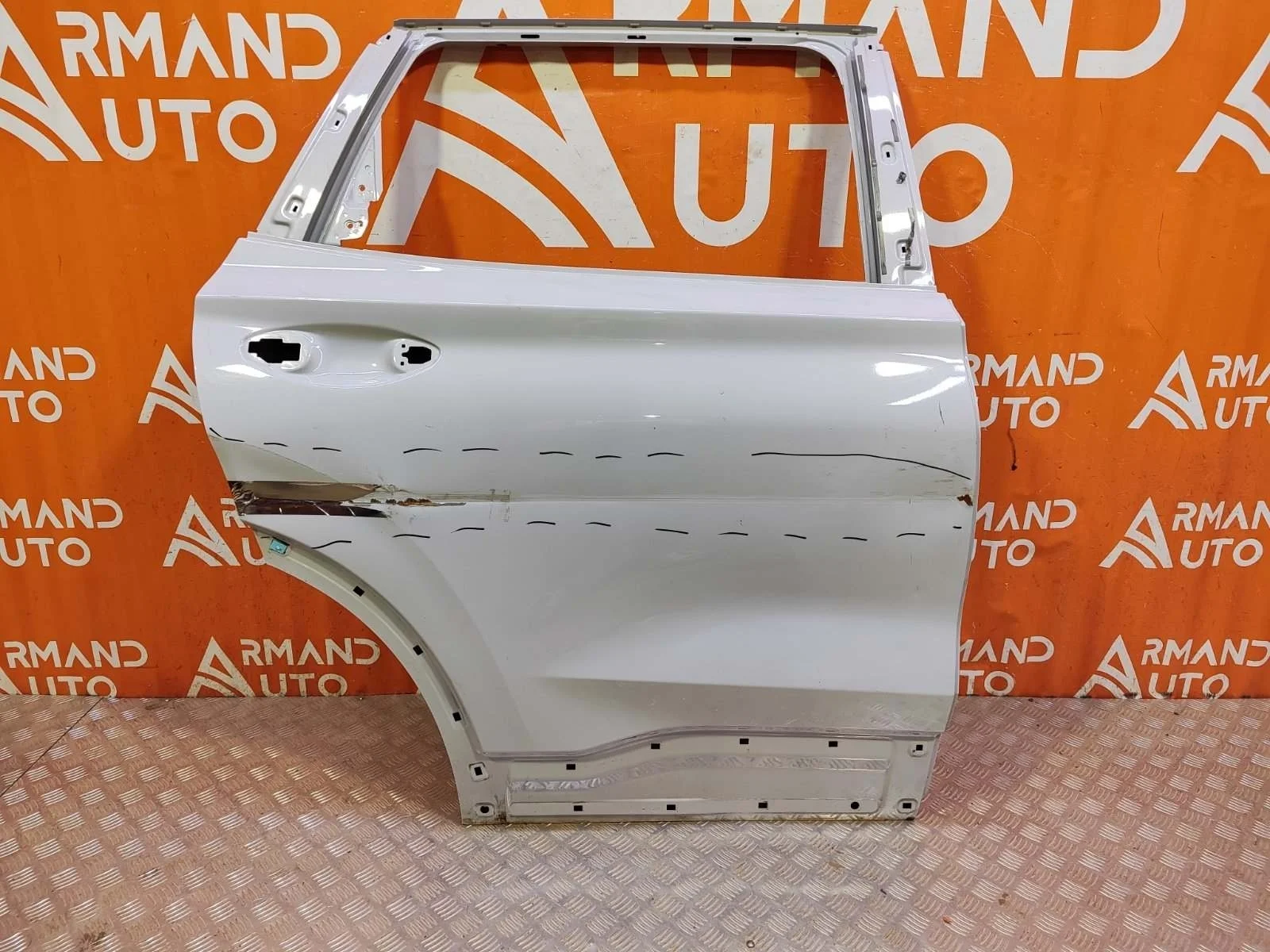 Дверь Hyundai Santa Fe 2018-нв 4 TM