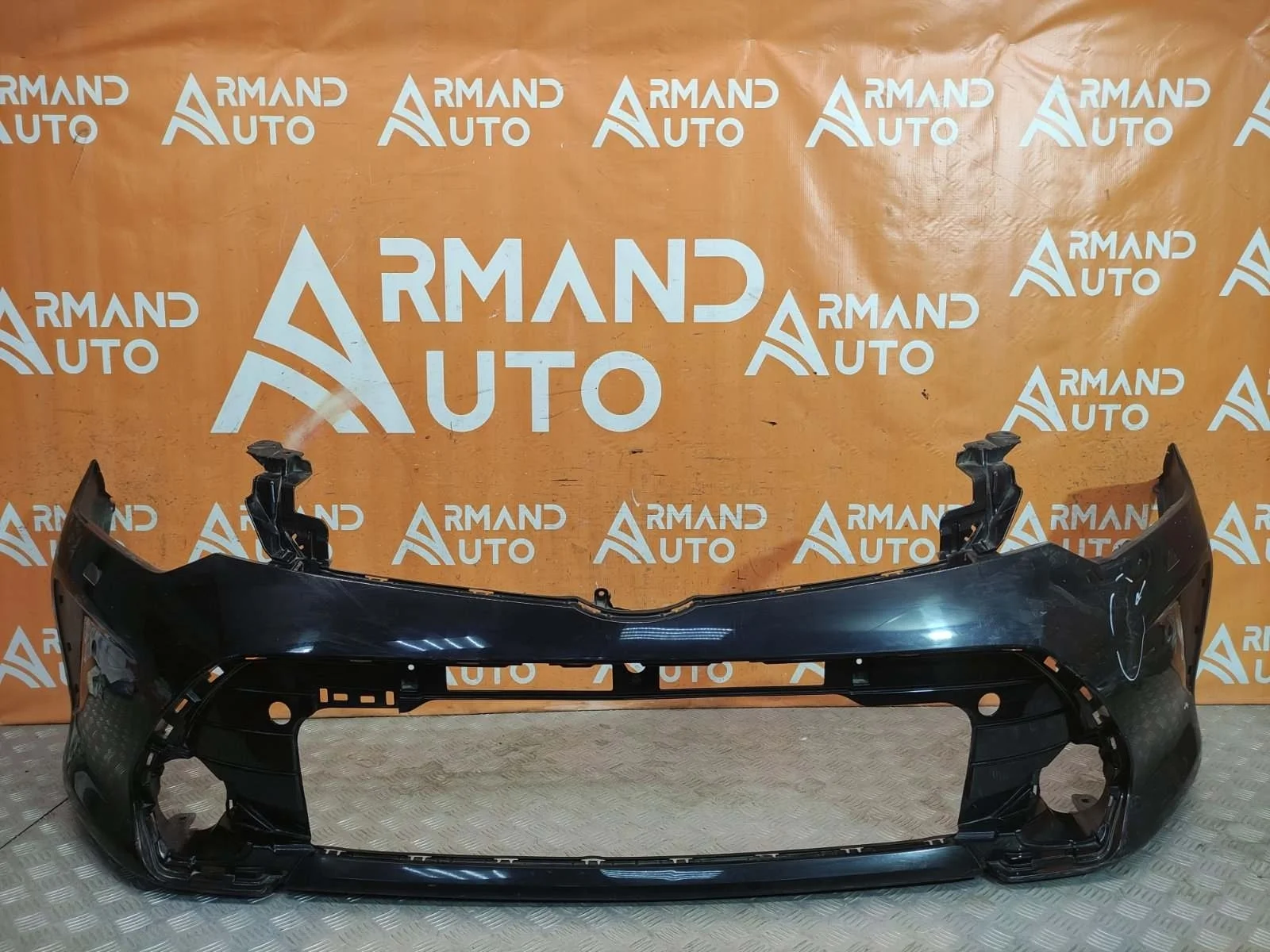 Бампер Toyota Camry 2014-2018 7 XV50