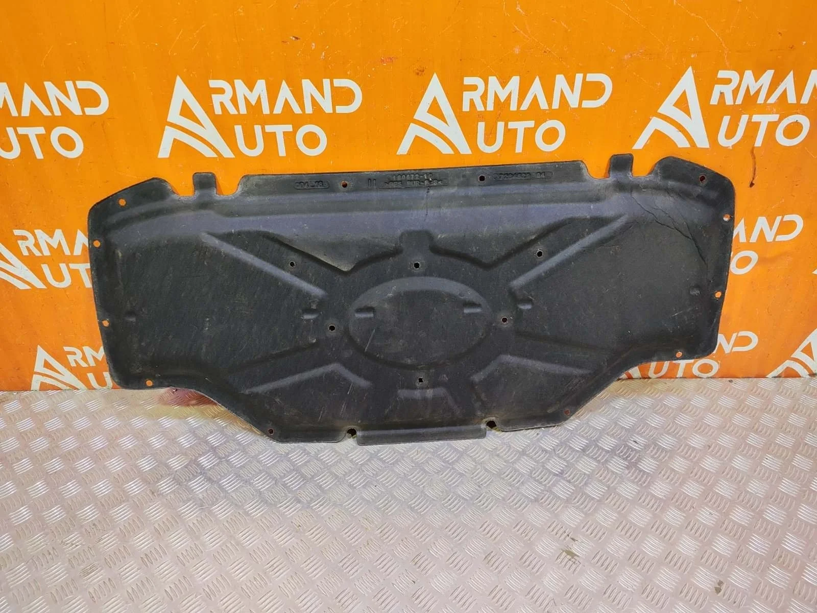 Шумоизоляция капота BMW X5 2013-2018 F15