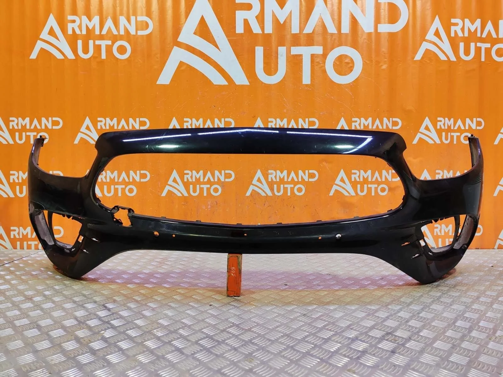 Бампер Mercedes -Class 2020-нв W213, S213