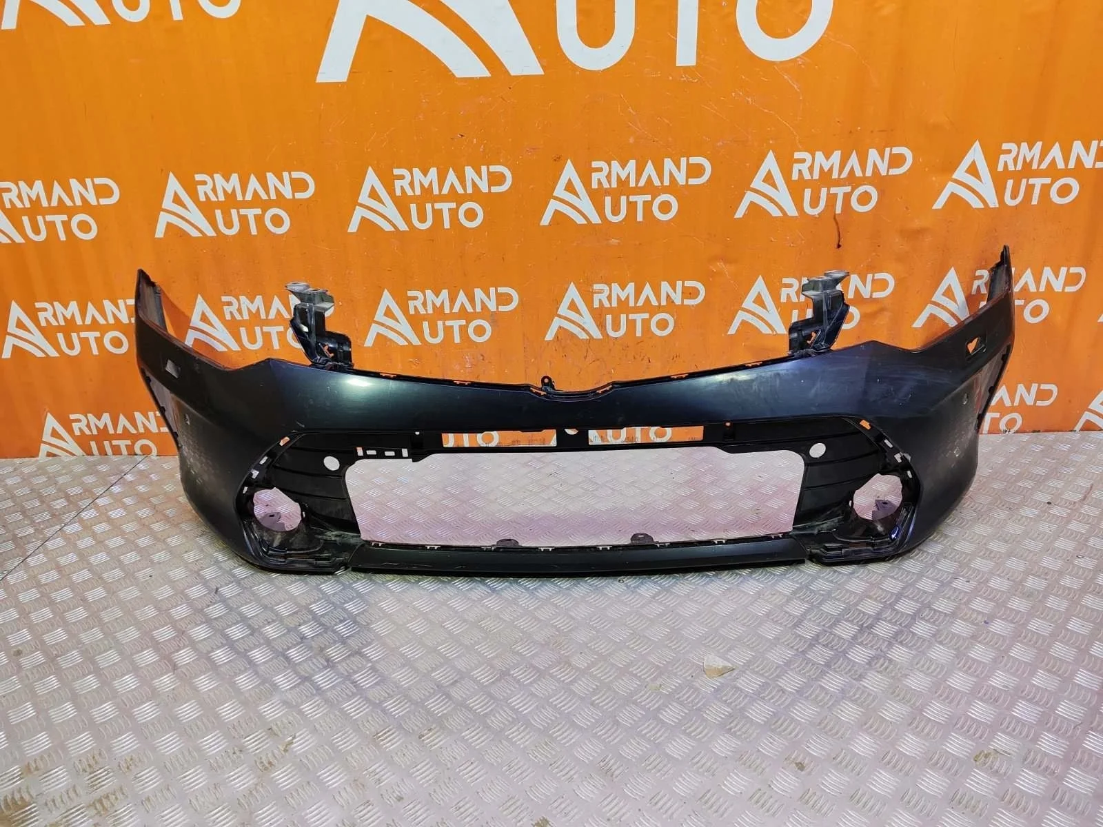 Бампер Toyota Camry 2014-2018 7 XV50