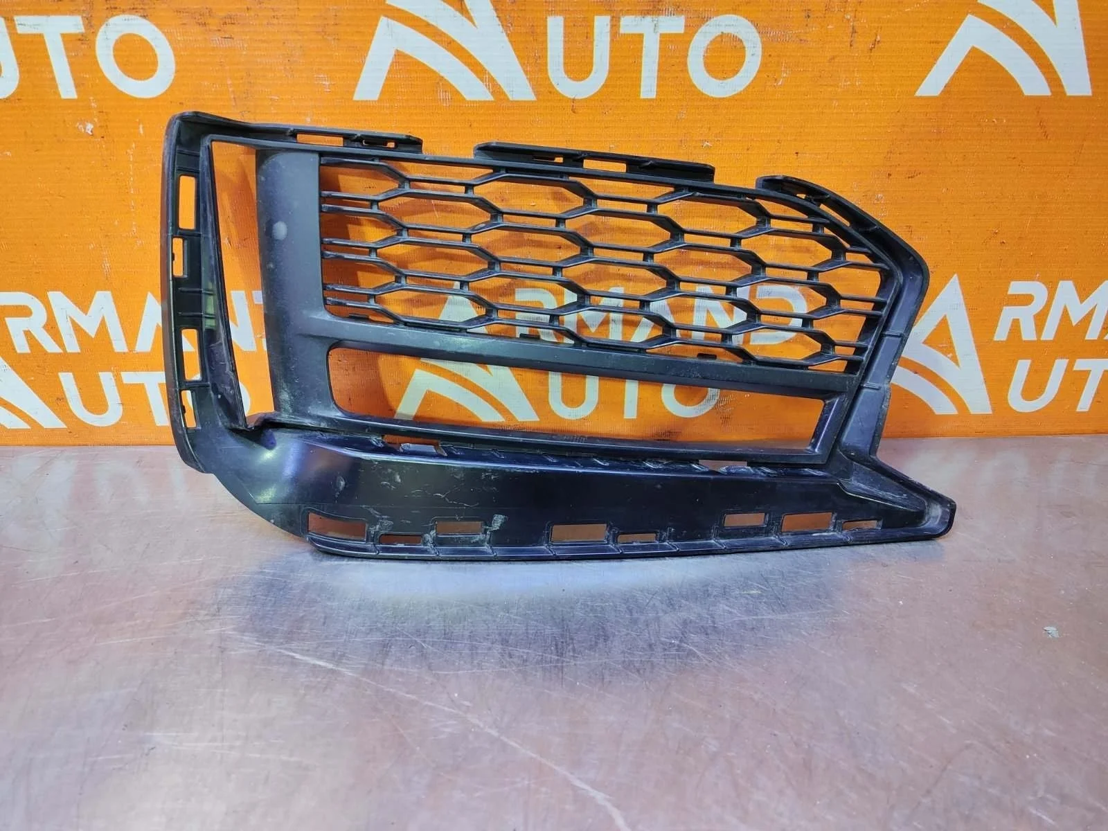 Решетка бампера BMW 5 series 2016-нв G30 G31