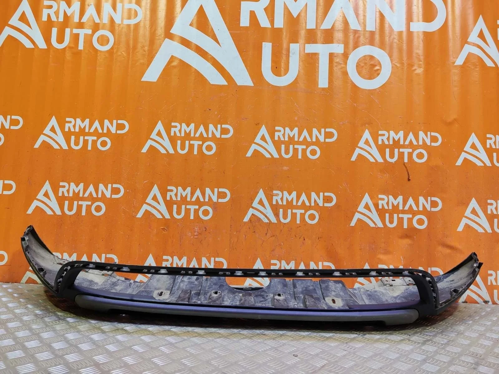 Бампер нижняя часть Land Rover Discovery Sport 2014-2019 L550