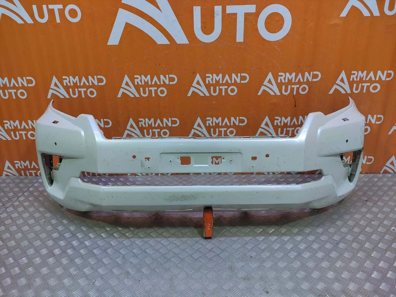 Бампер Toyota Land Cruiser Prado 2017-нв 150