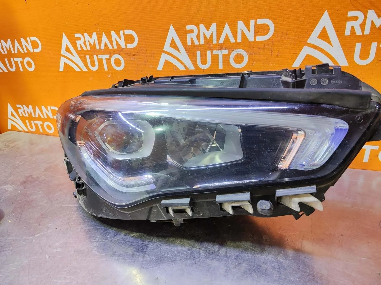 Фара Mercedes CLA-Class 2019-нв C118