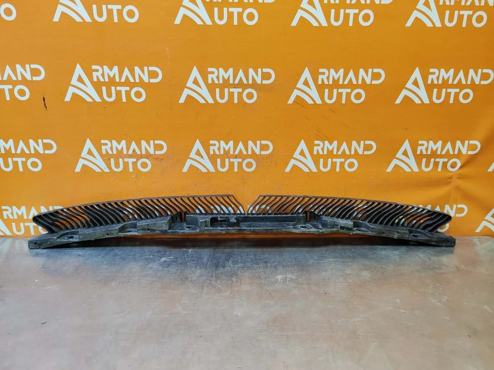 Кронштейн бампера Volkswagen Tiguan 2016-нв