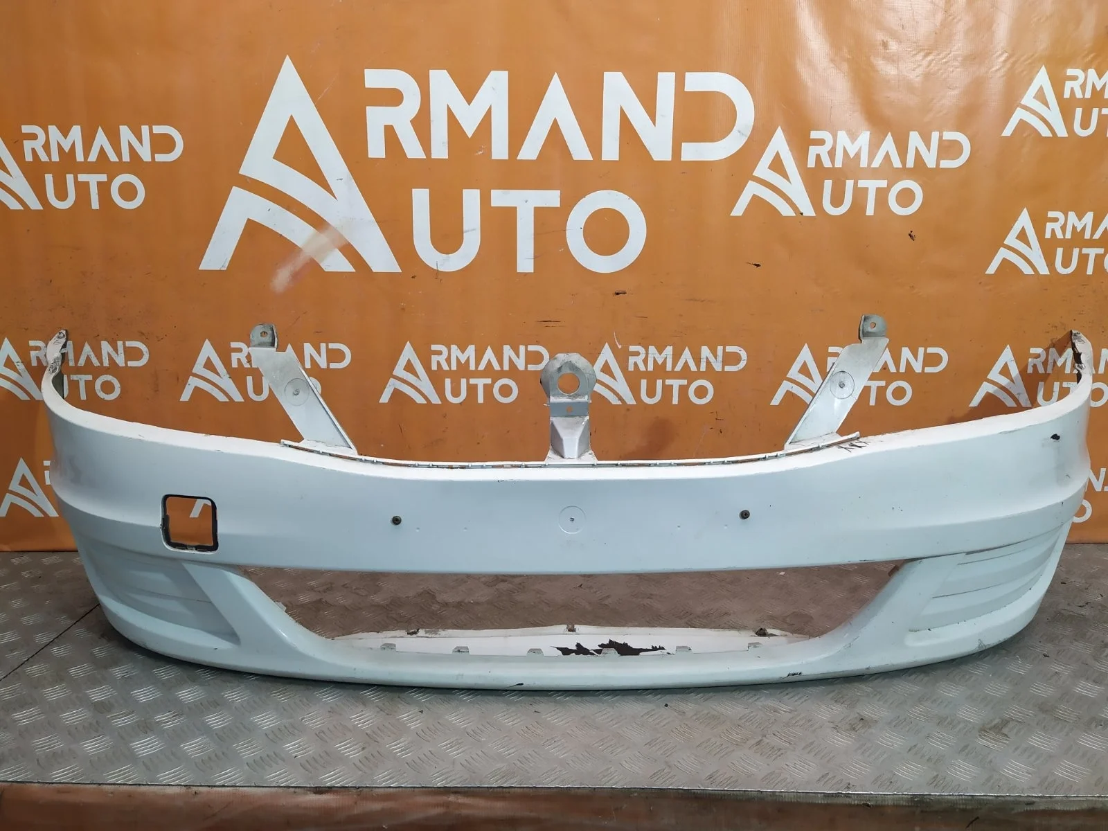 Бампер Renault Logan 2009-2015