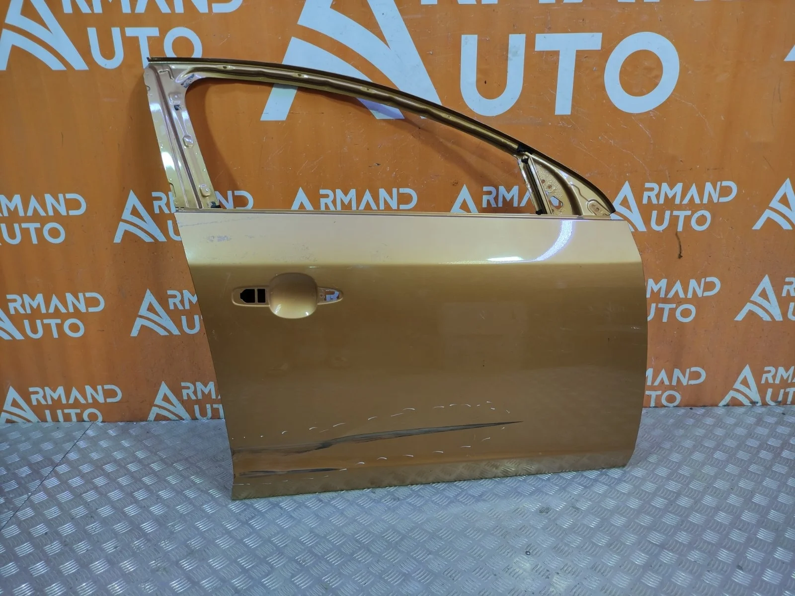 Дверь Volvo S60 2010-2018