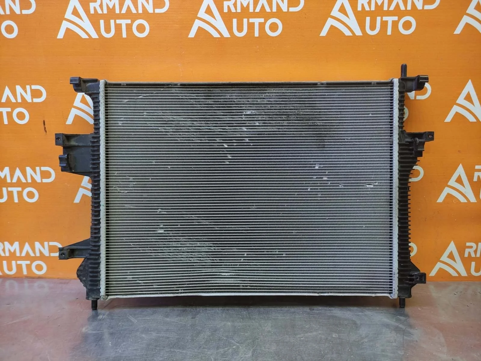 Радиатор двигателя (двс) Chery Tiggo 7 Pro 2020-нв T1E